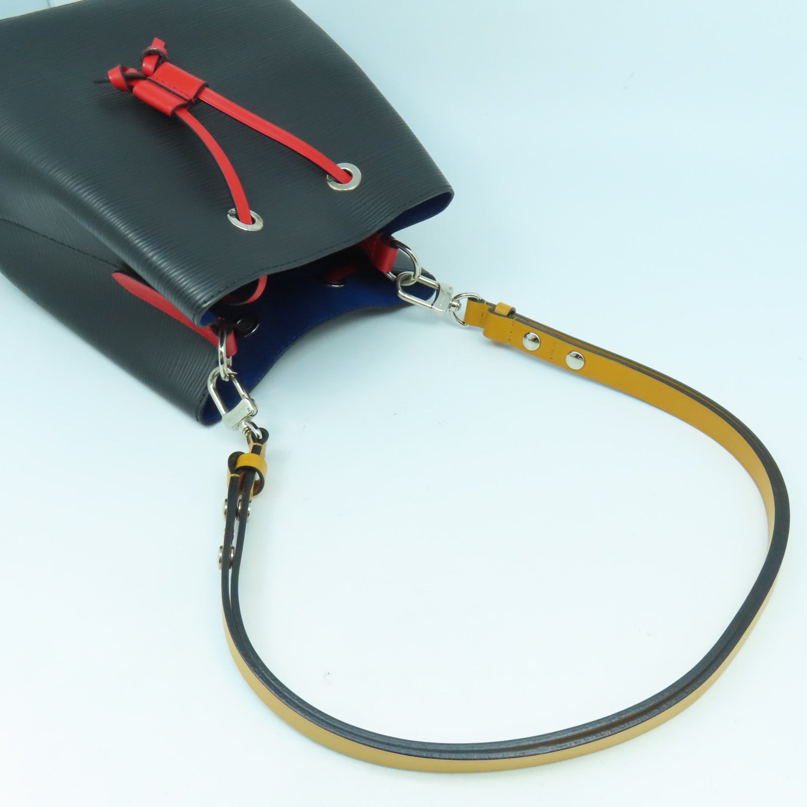LOUIS VUITTON Epi Neo Noe BB銀扣肩背袋黑色/橙色/紅色