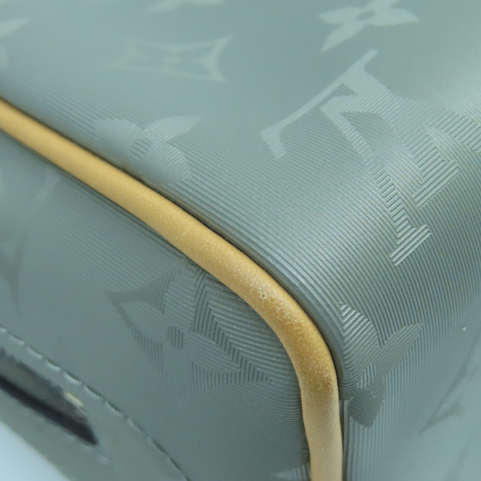 LOUIS VUITTON Mono-Titanium Camera Bag金扣肩背袋灰色