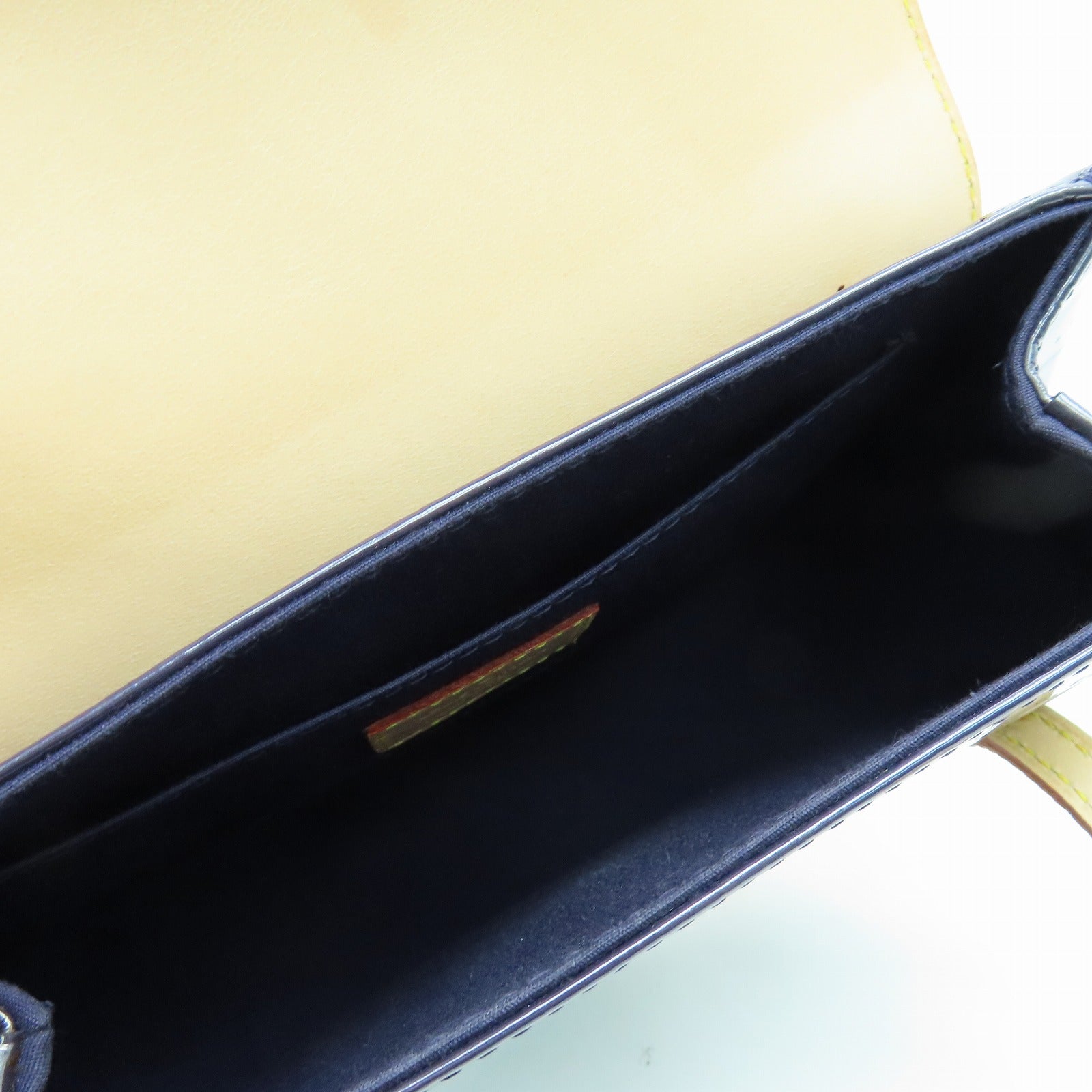 LOUIS VUITTON Monogram Vernis Biscayne Bag金扣肩背袋藍色