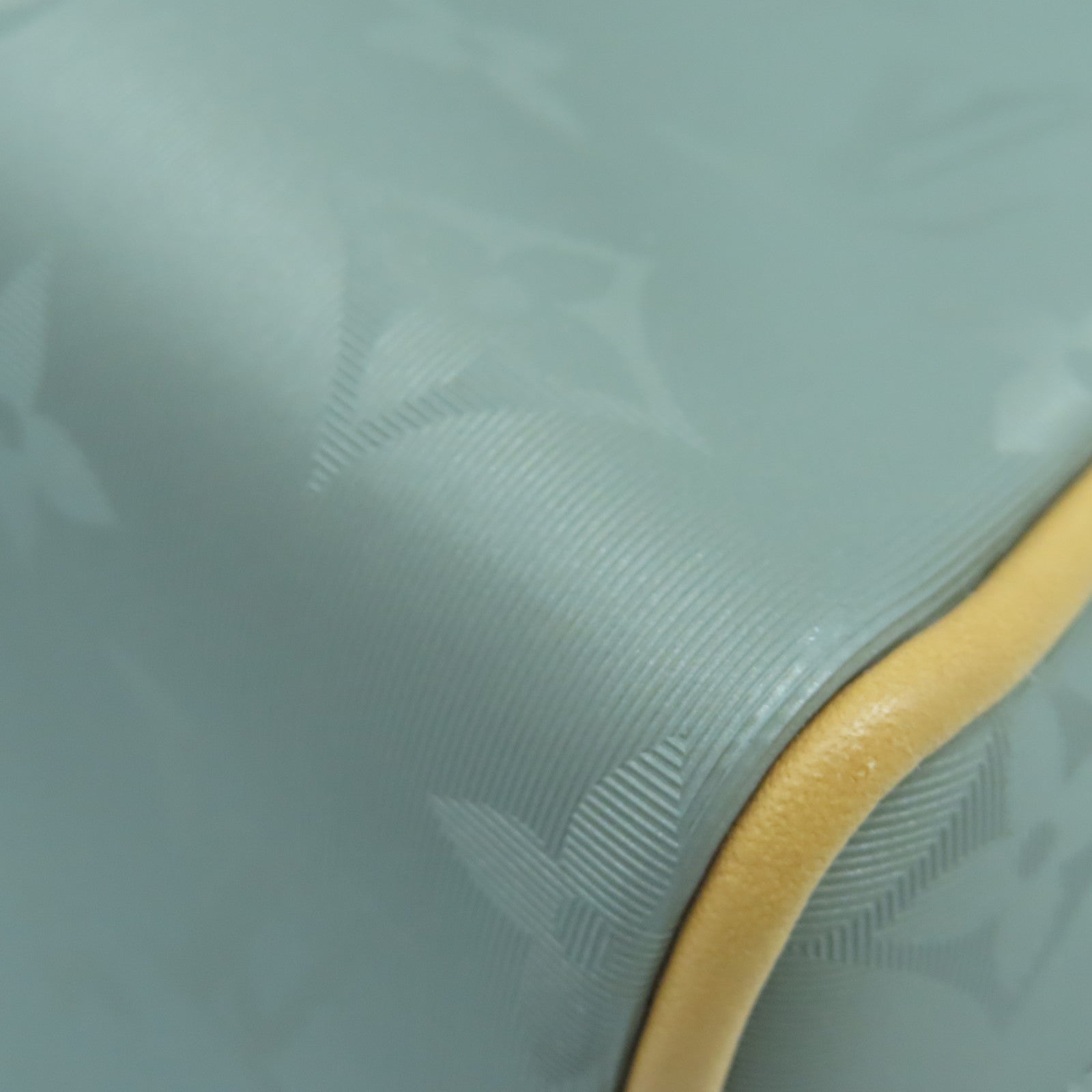 LOUIS VUITTON Mono-Titanium Camera Bag金扣肩背袋灰色
