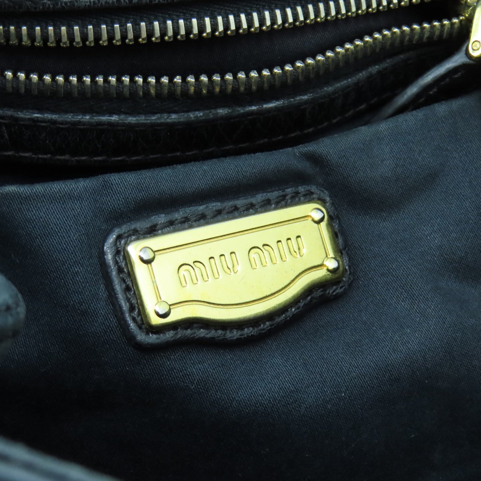 Miu Miu 牛皮皮革2way Shoulder Bag金扣手挽肩背兩用袋黑色