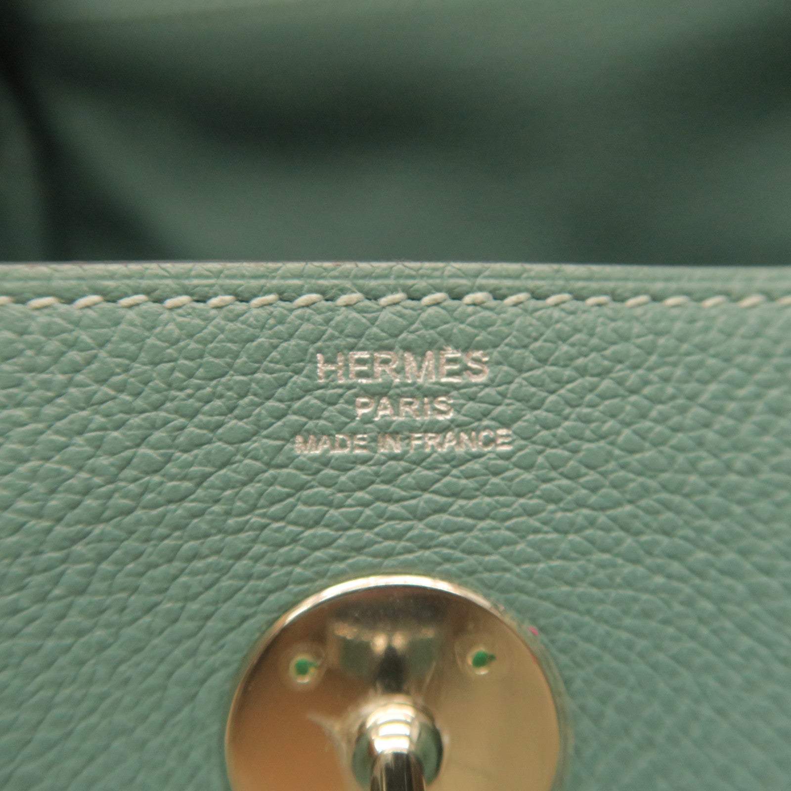 HERMES Evercolor皮革Lindy 26银扣手挽肩背两用袋浅蓝色