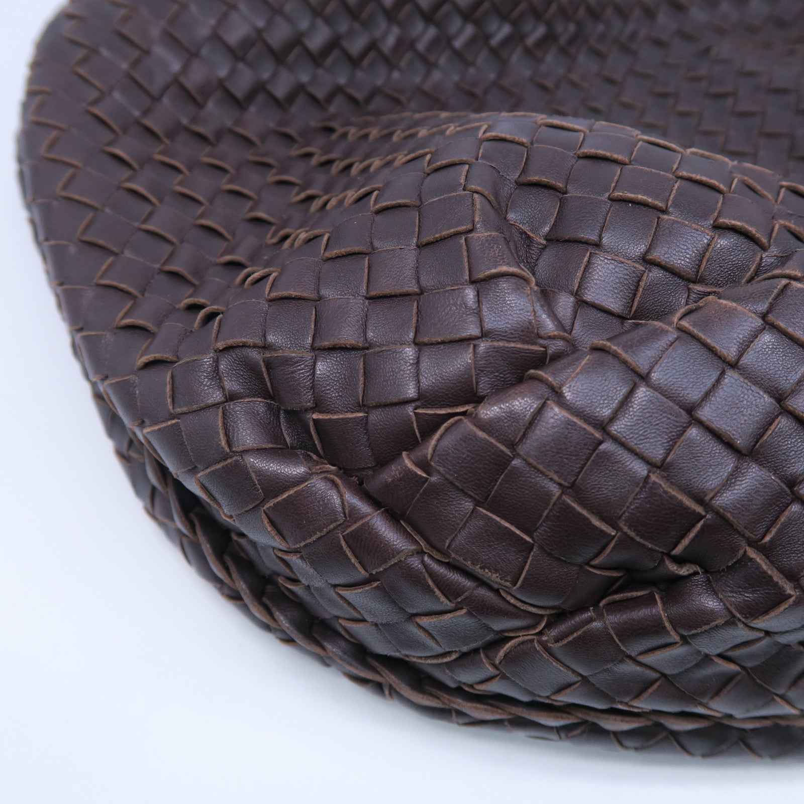 BOTTEGA VENETA 織紋皮革Hobo銀扣肩背袋啡色
