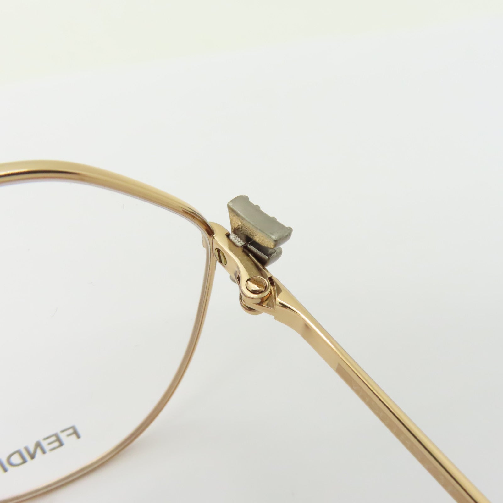FENDI PVC/金屬Sunglasses太陽眼鏡金色