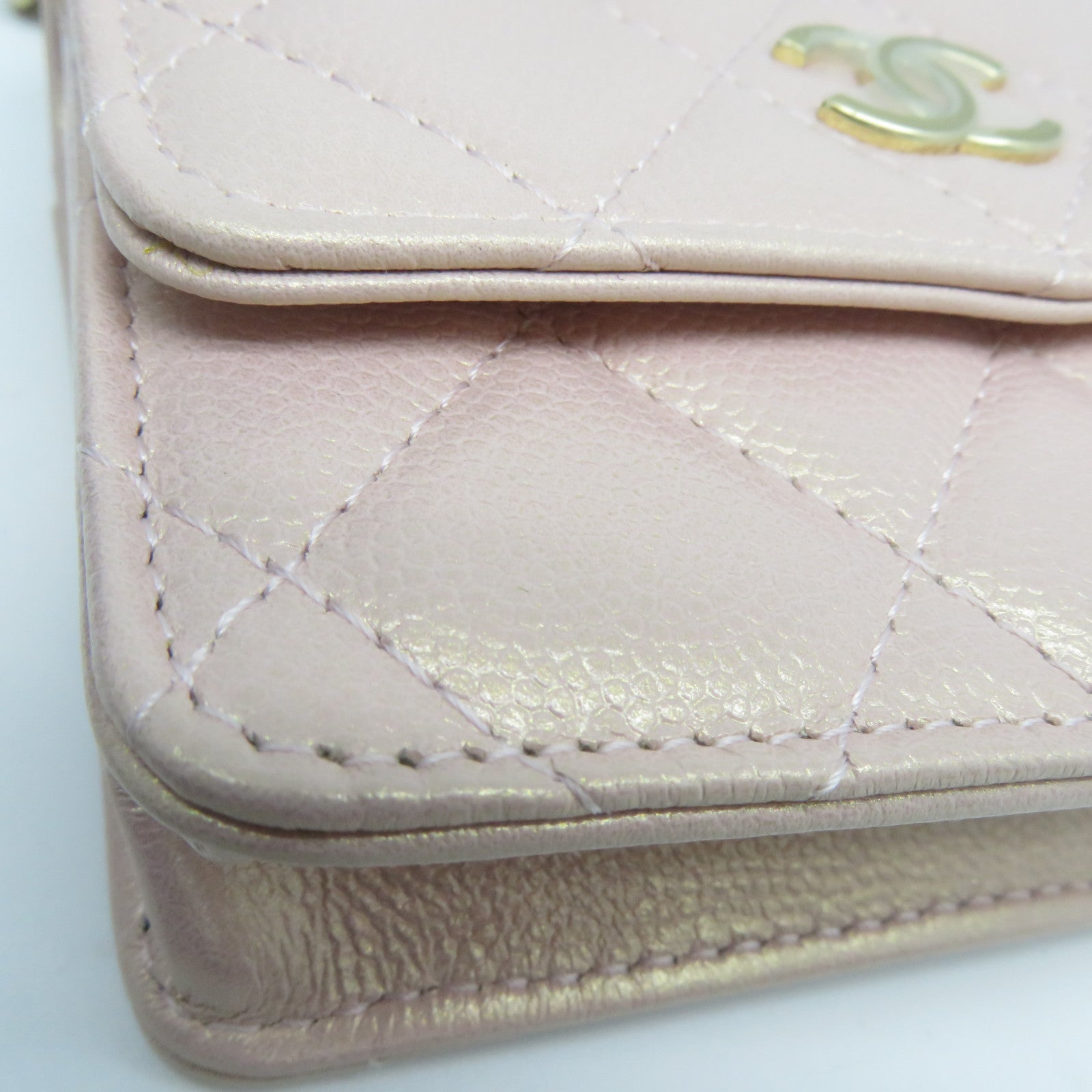 CHANEL 菱格Caviar皮革CC Pearl Chain Bag金扣零錢包粉紅色