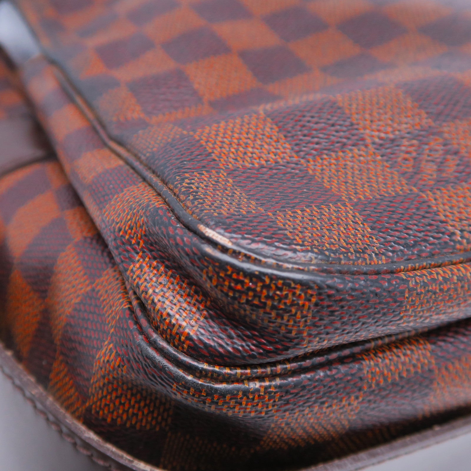 LOUIS VUITTON 【激減優惠】Damier Ebene Naviglio金扣肩背袋啡色