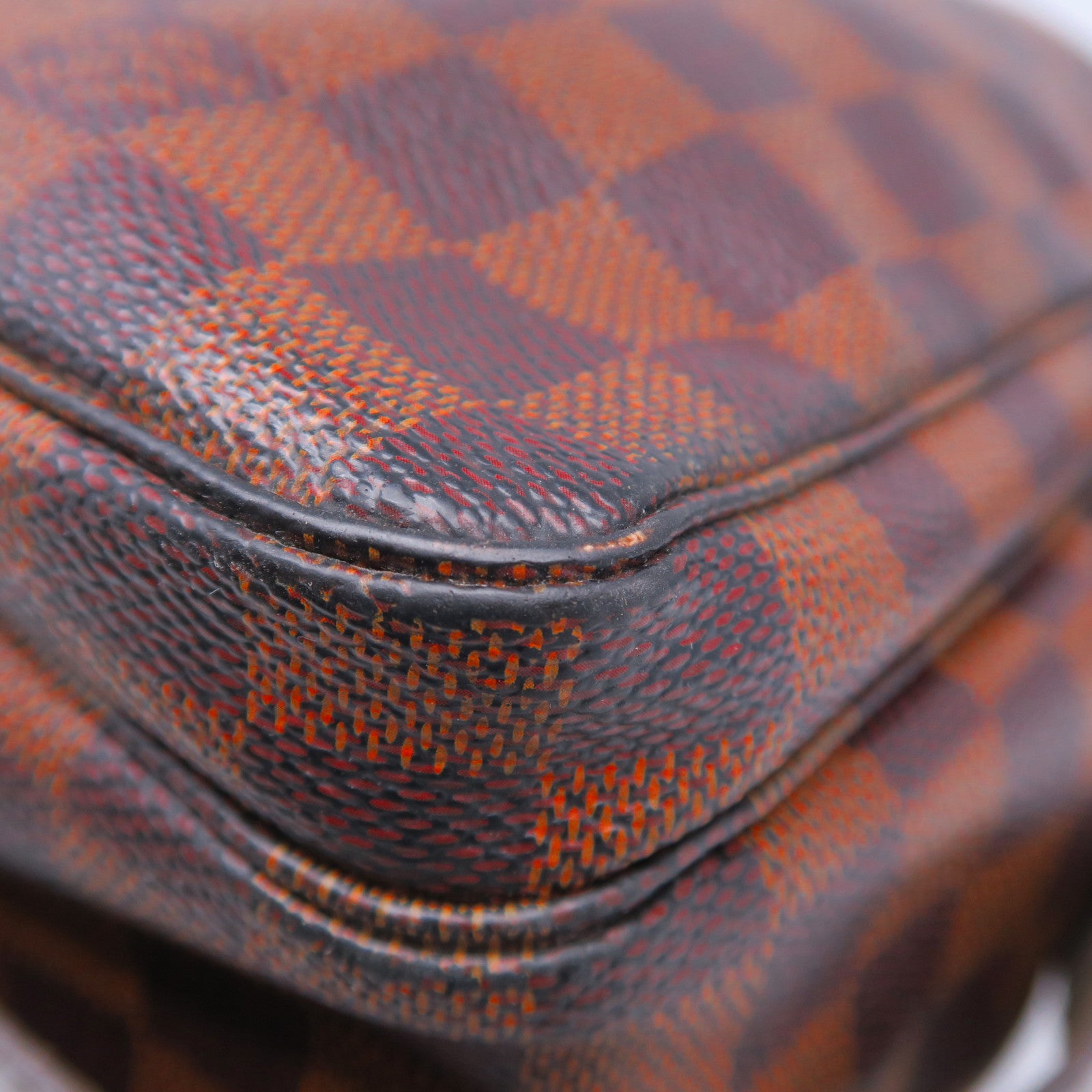 LOUIS VUITTON 【激減優惠】Damier Ebene Naviglio金扣肩背袋啡色