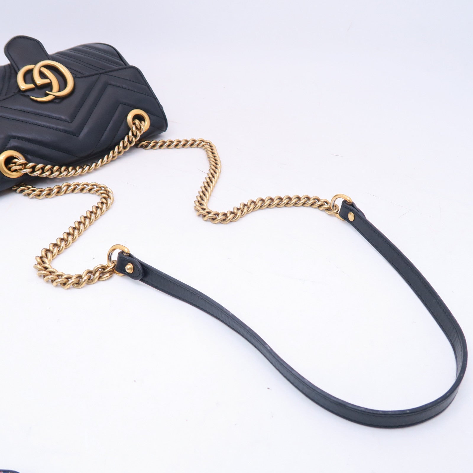 GUCCI 牛皮皮革GG Marmont Small金扣鏈帶肩背袋黑色