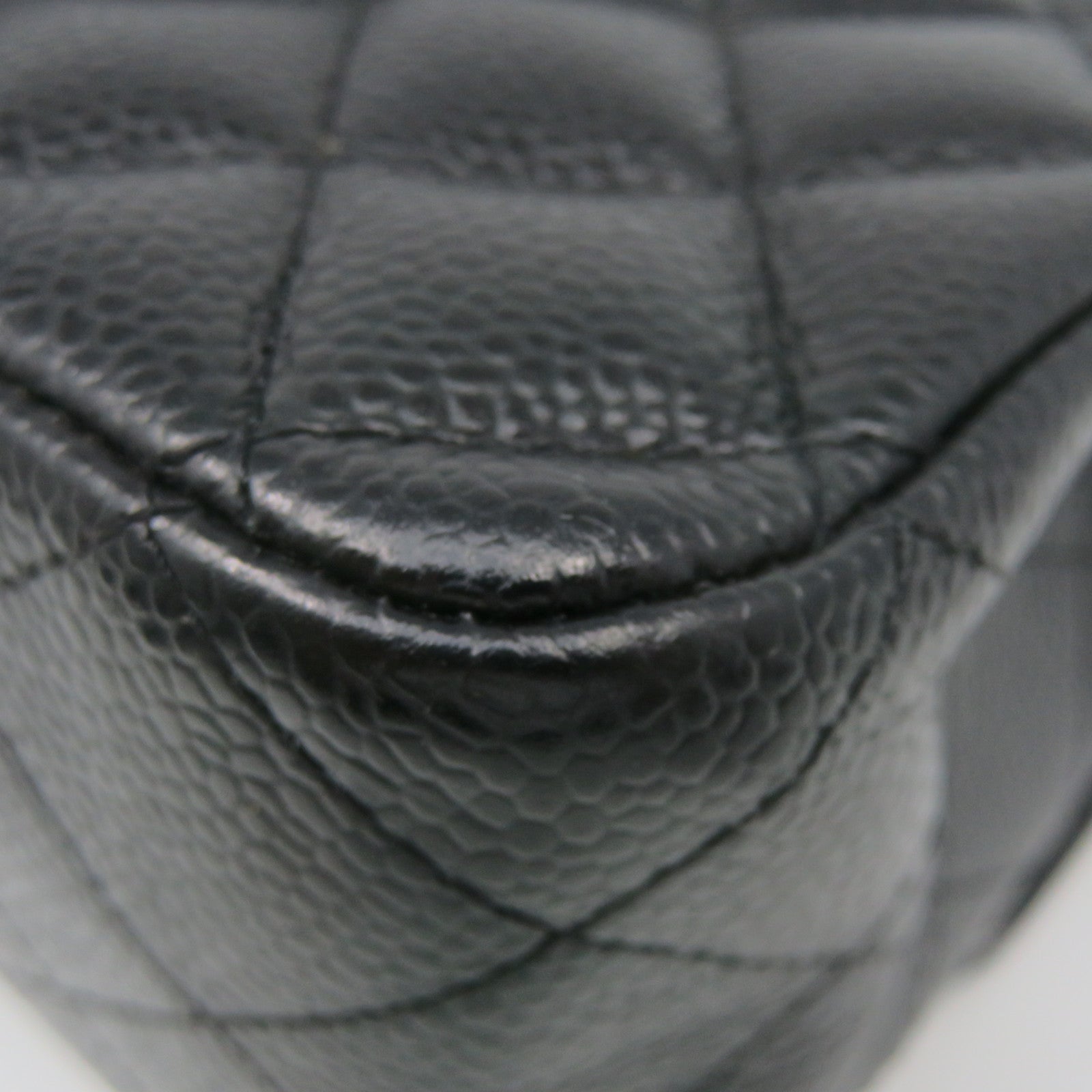 CHANEL 菱格Caviar皮革Classic Flap Chain Shoulder Bag銀扣鏈帶肩背袋黑色