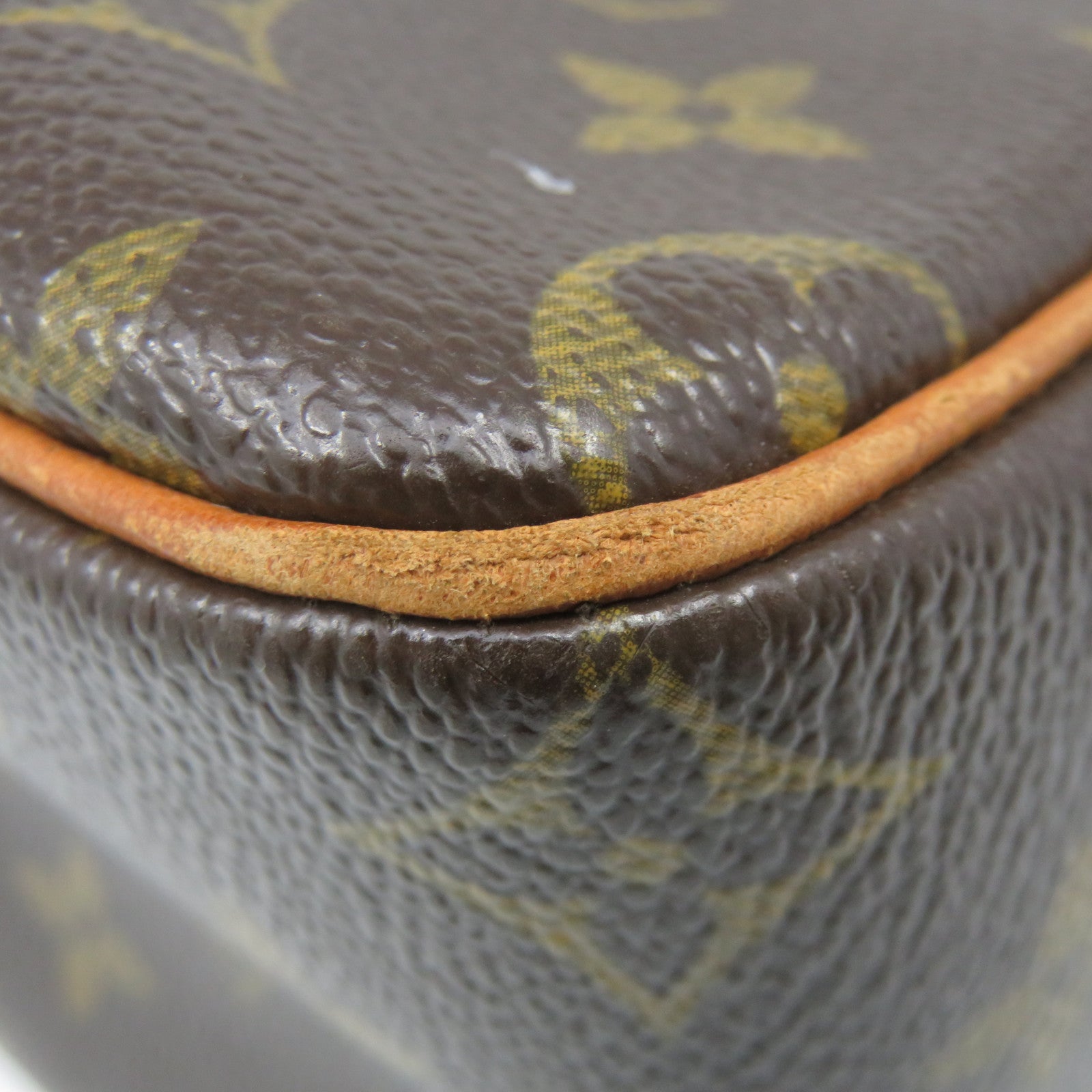 LOUIS VUITTON Monogram Multipli-Cite Shoulder Bag brown