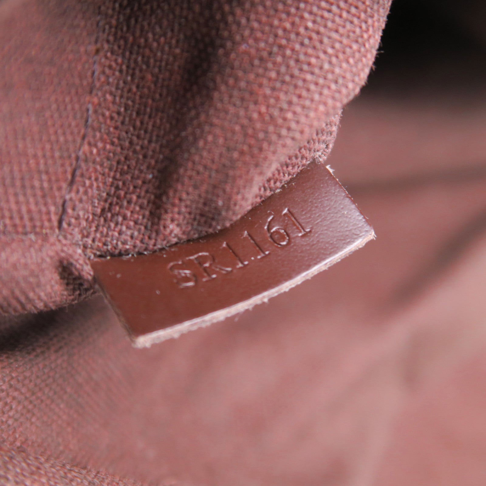 LOUIS VUITTON 【激減優惠】Damier Ebene Naviglio金扣肩背袋啡色