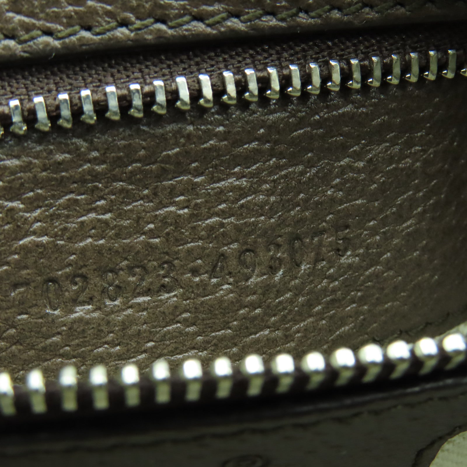 GUCCI 塗層帆布/皮革Attache銀扣肩背袋啡色