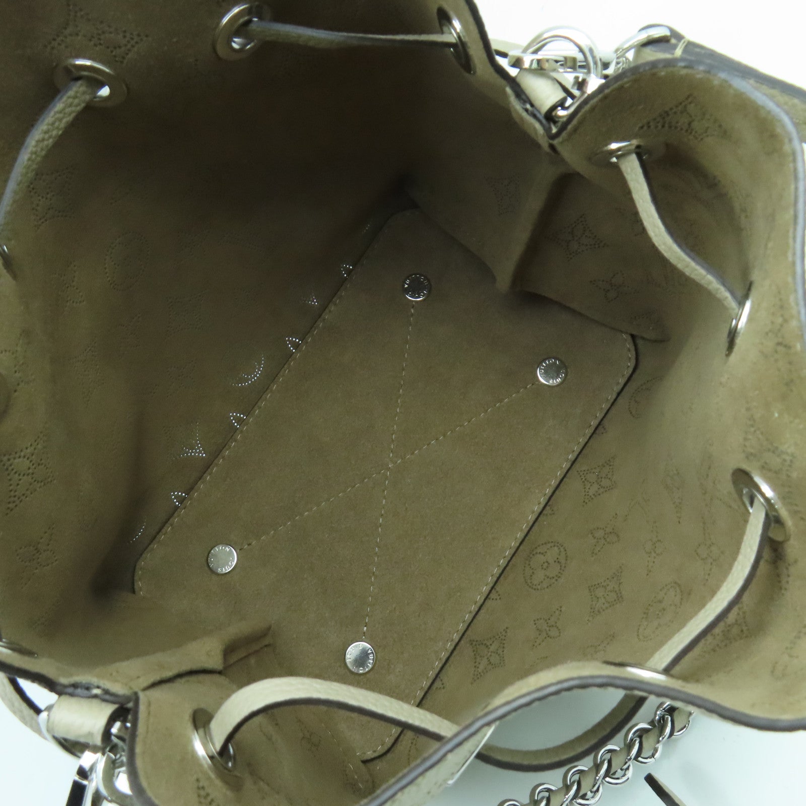 LOUIS VUITTON Monogram Mahina Bella銀扣手挽肩背兩用袋米色