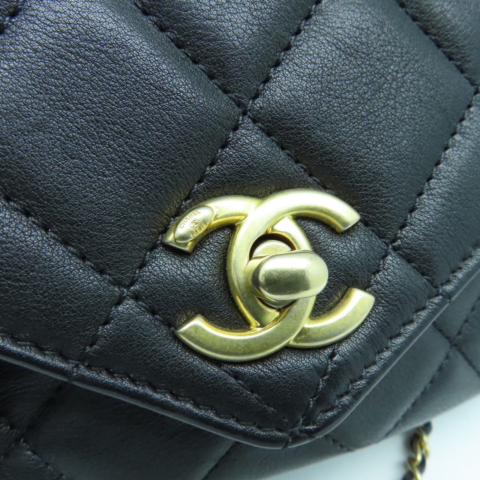 CHANEL [Sharp Discount] Lingge Cowhide Leather Chain Shoulder Bag/Waist Bag Gold Buckle Chain Belt Shoulder Bag/Pocket Black