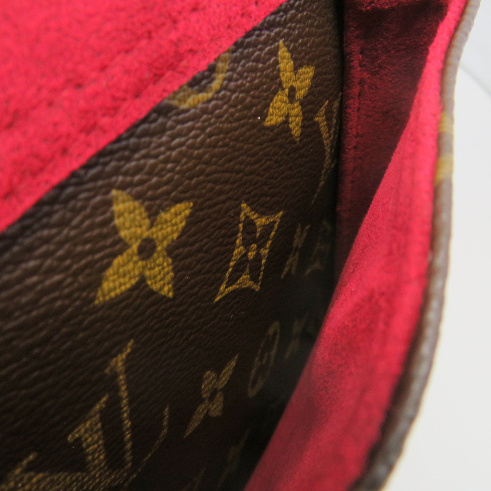 LOUIS VUITTON Monogram Multipli-Cite Shoulder Bag brown