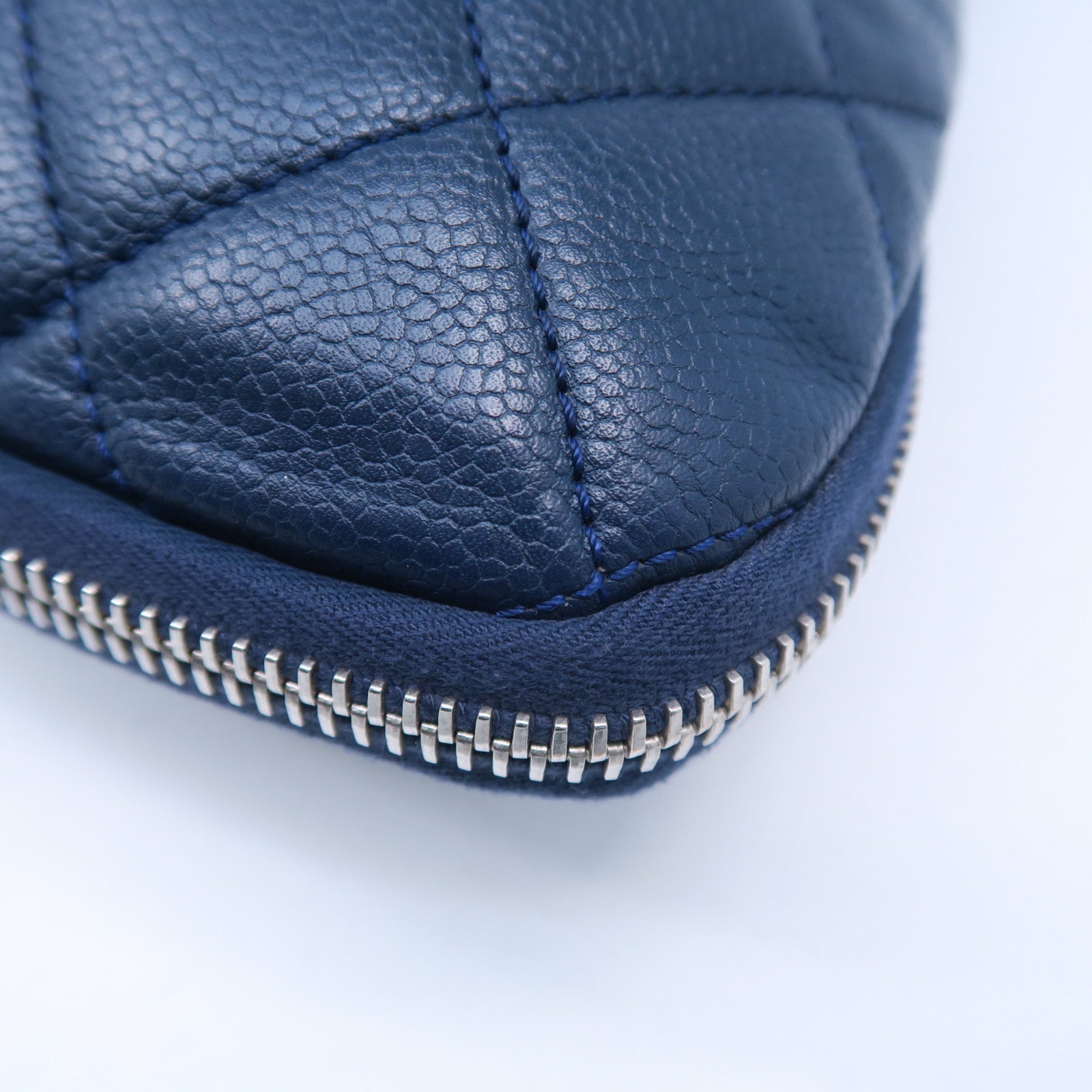 CHANEL 菱格牛皮皮革Chain Shoulder Bag銀扣鏈帶肩背袋藍色