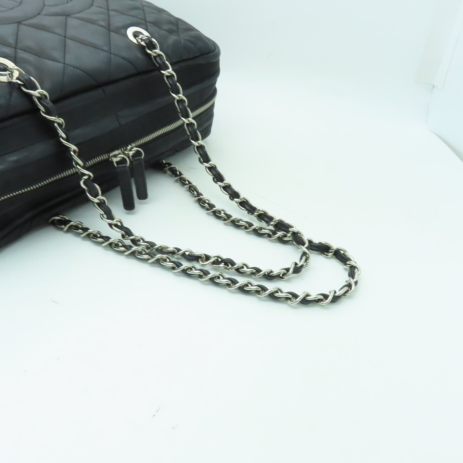 CHANEL 菱格牛皮皮革Chain Shoulder Bag銀扣鏈帶肩背袋黒色