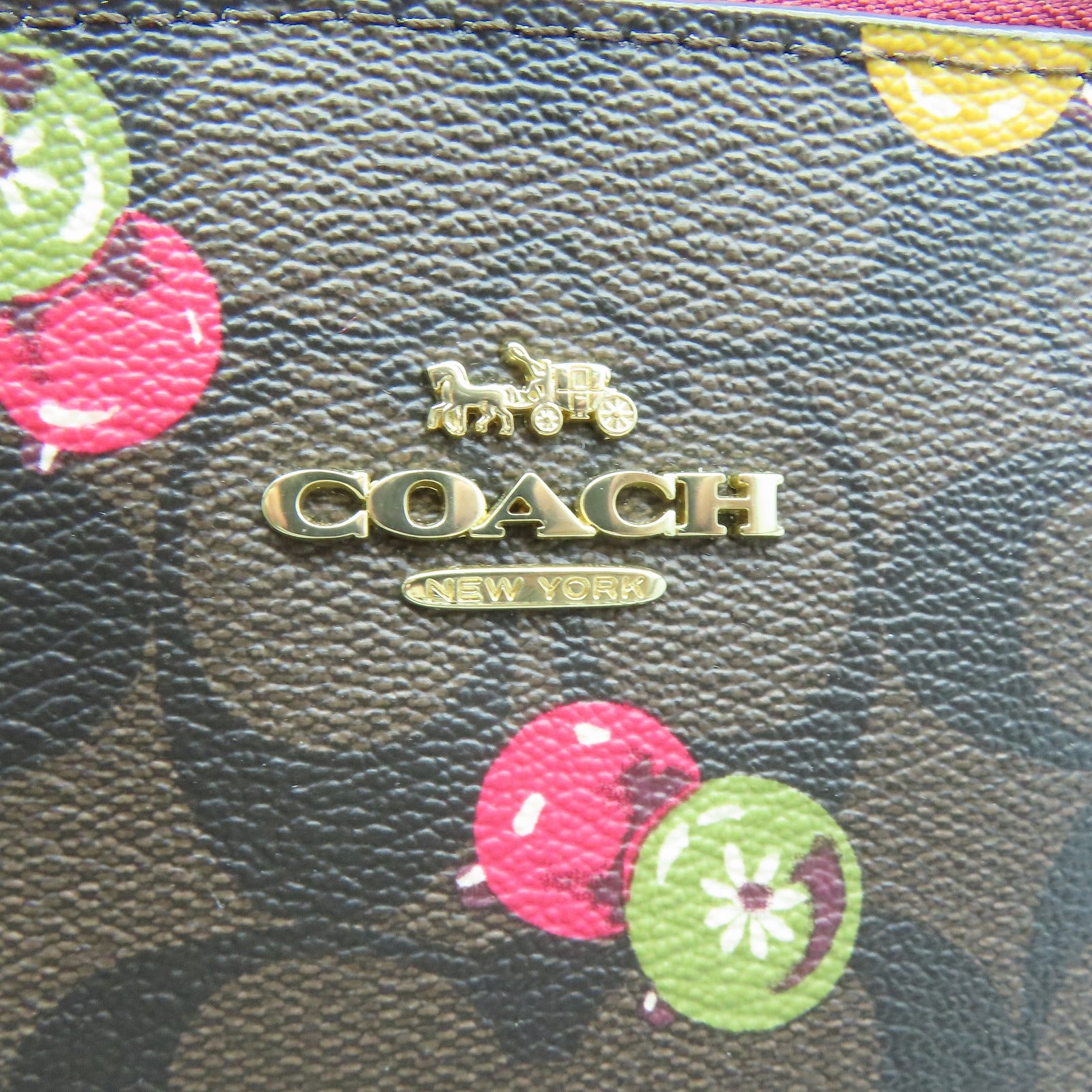 COACH 塗層帆布Shoulder Bag金扣肩背袋啡色