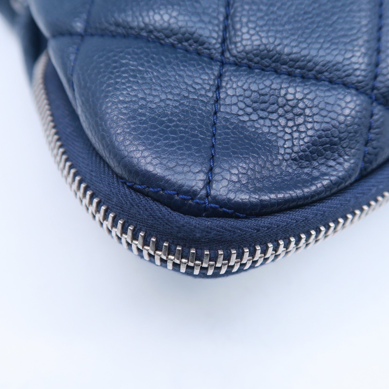 CHANEL 菱格牛皮皮革Chain Shoulder Bag銀扣鏈帶肩背袋藍色