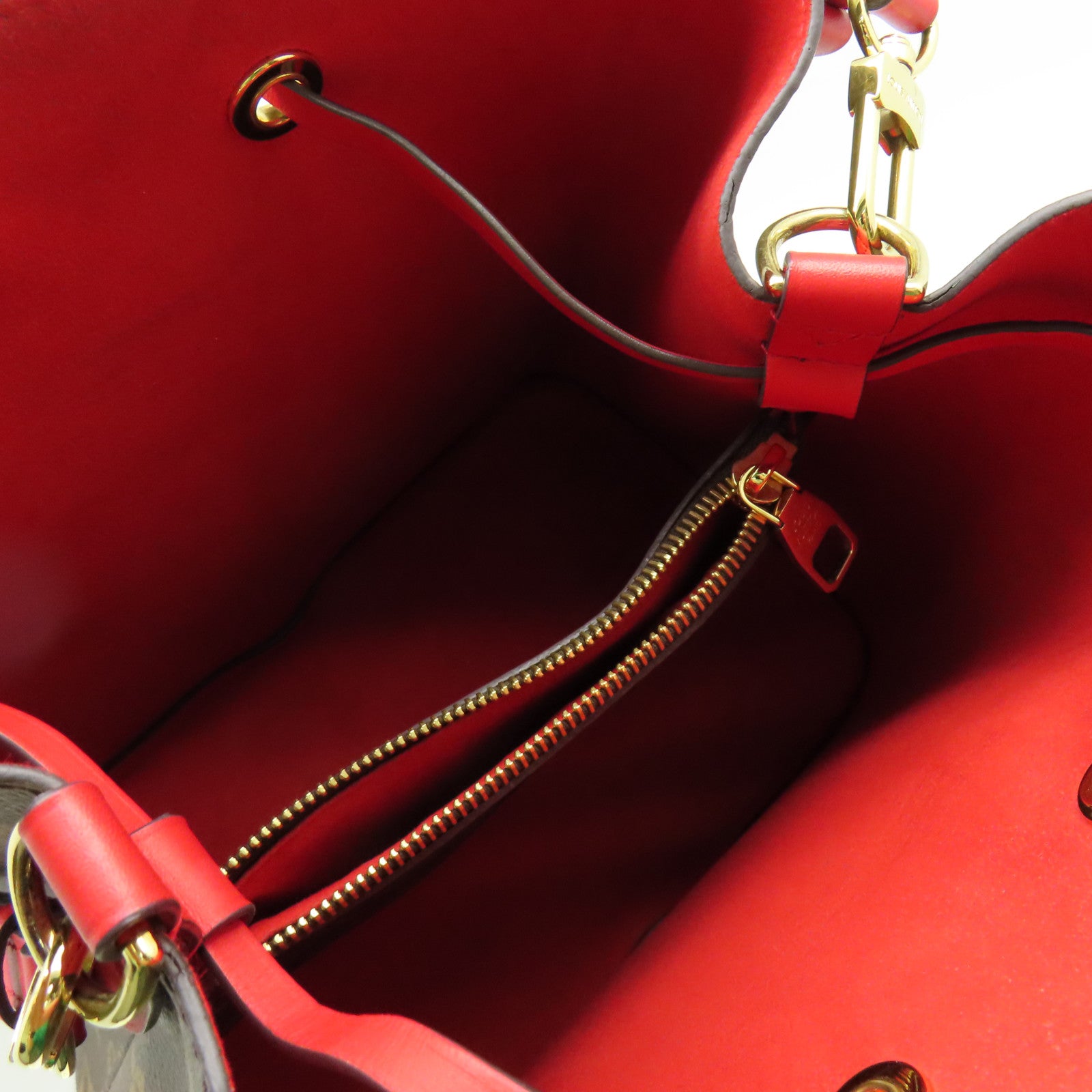 LOUIS VUITTON Monogram NeoNoe Shoulder Bag肩背袋啡色/紅色
