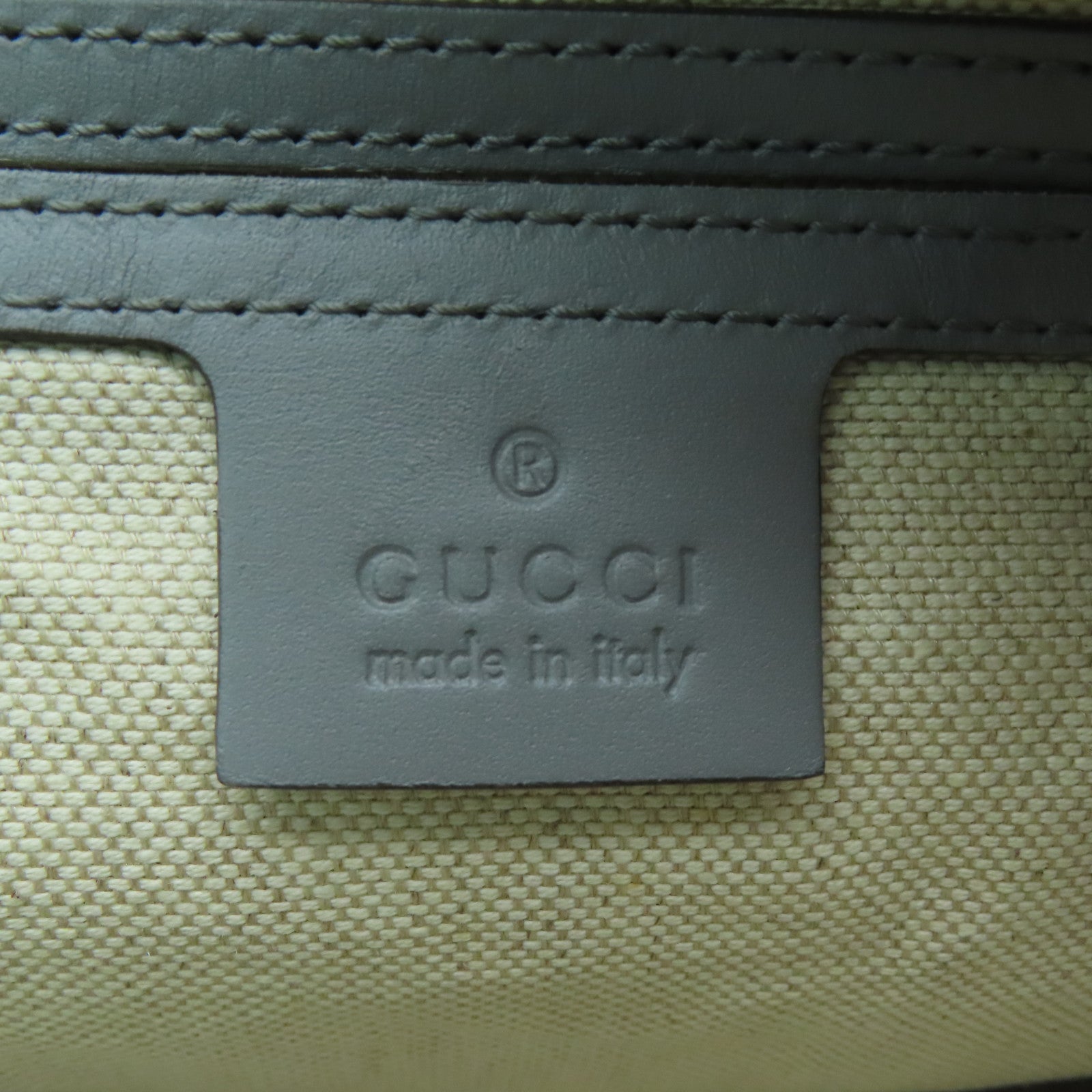 GUCCI 塗層帆布Shoulder Bag銀扣肩背袋灰色