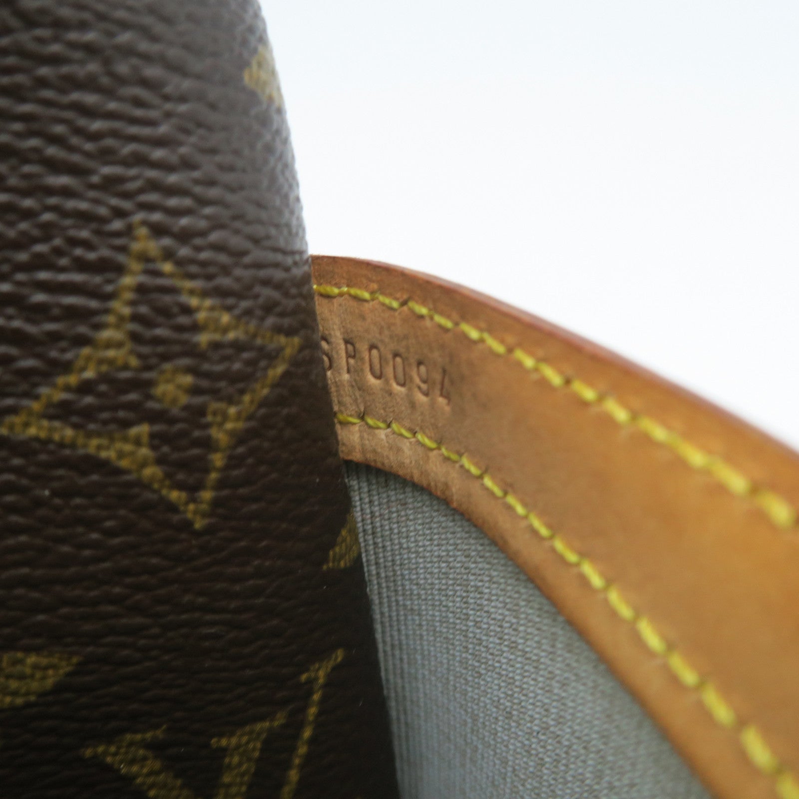 LOUIS VUITTON Monogram Reporter金扣肩背袋棕色