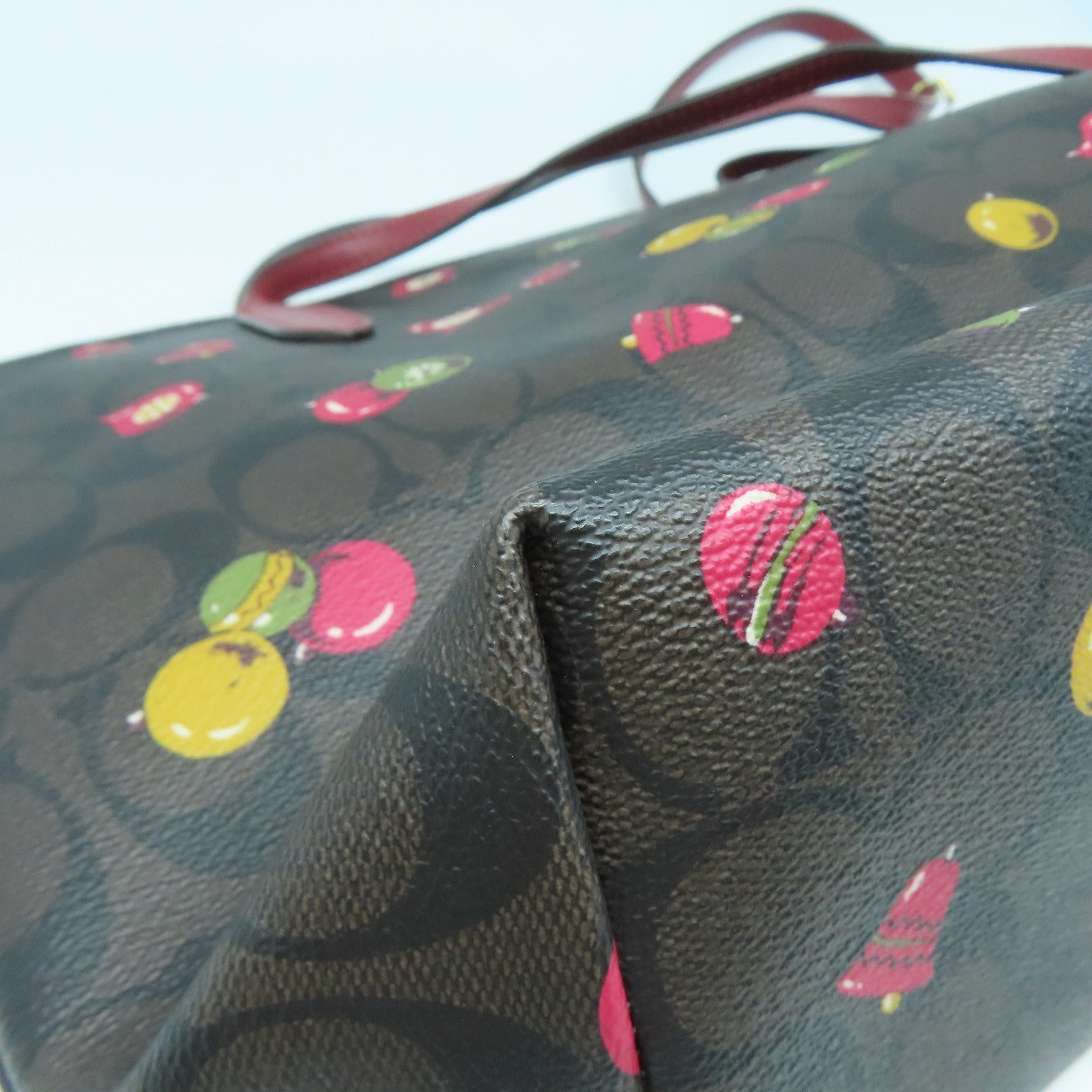 COACH 塗層帆布Shoulder Bag金扣肩背袋啡色