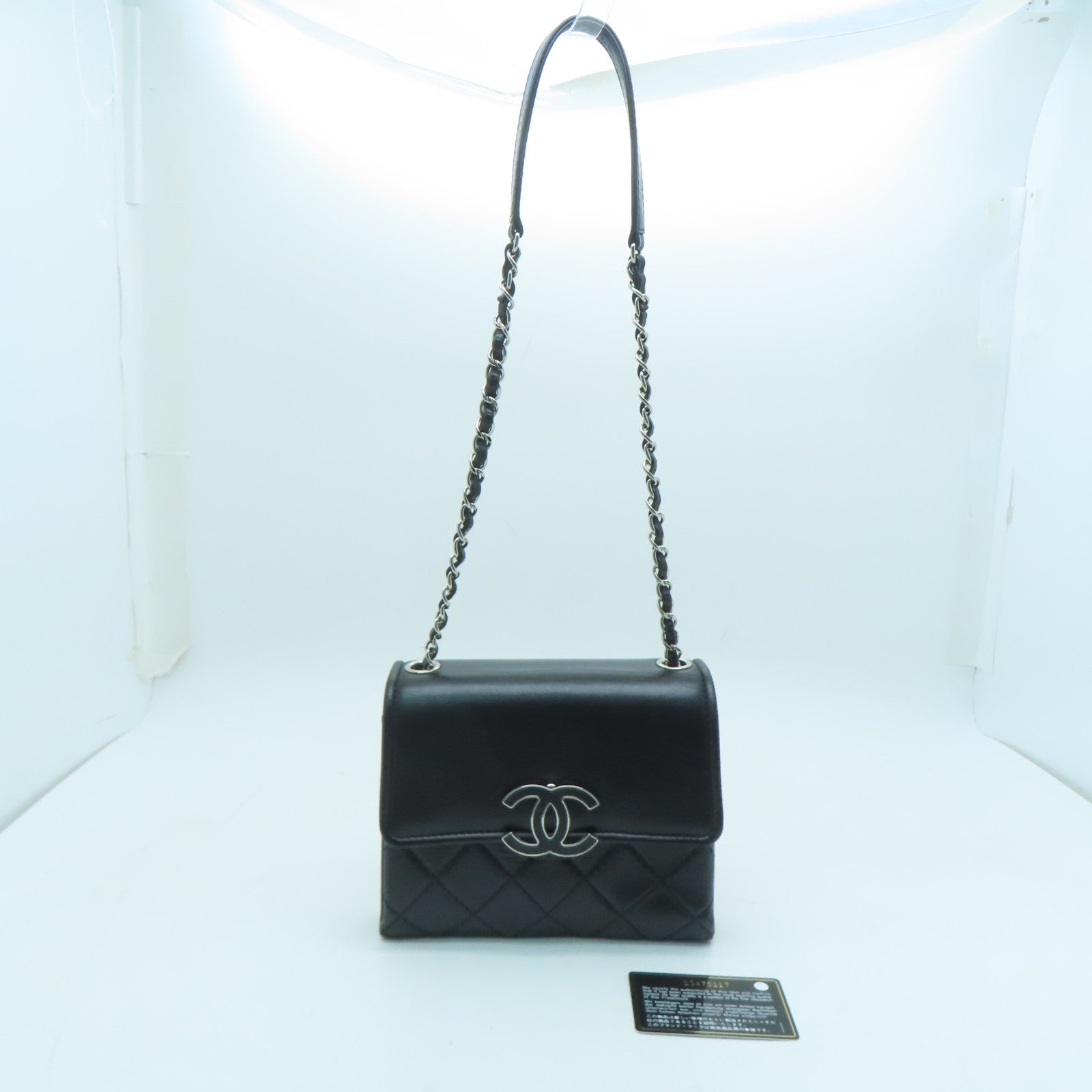 CHANEL 菱格牛皮皮革Chain Shoulder銀扣鏈帶肩背袋黑色