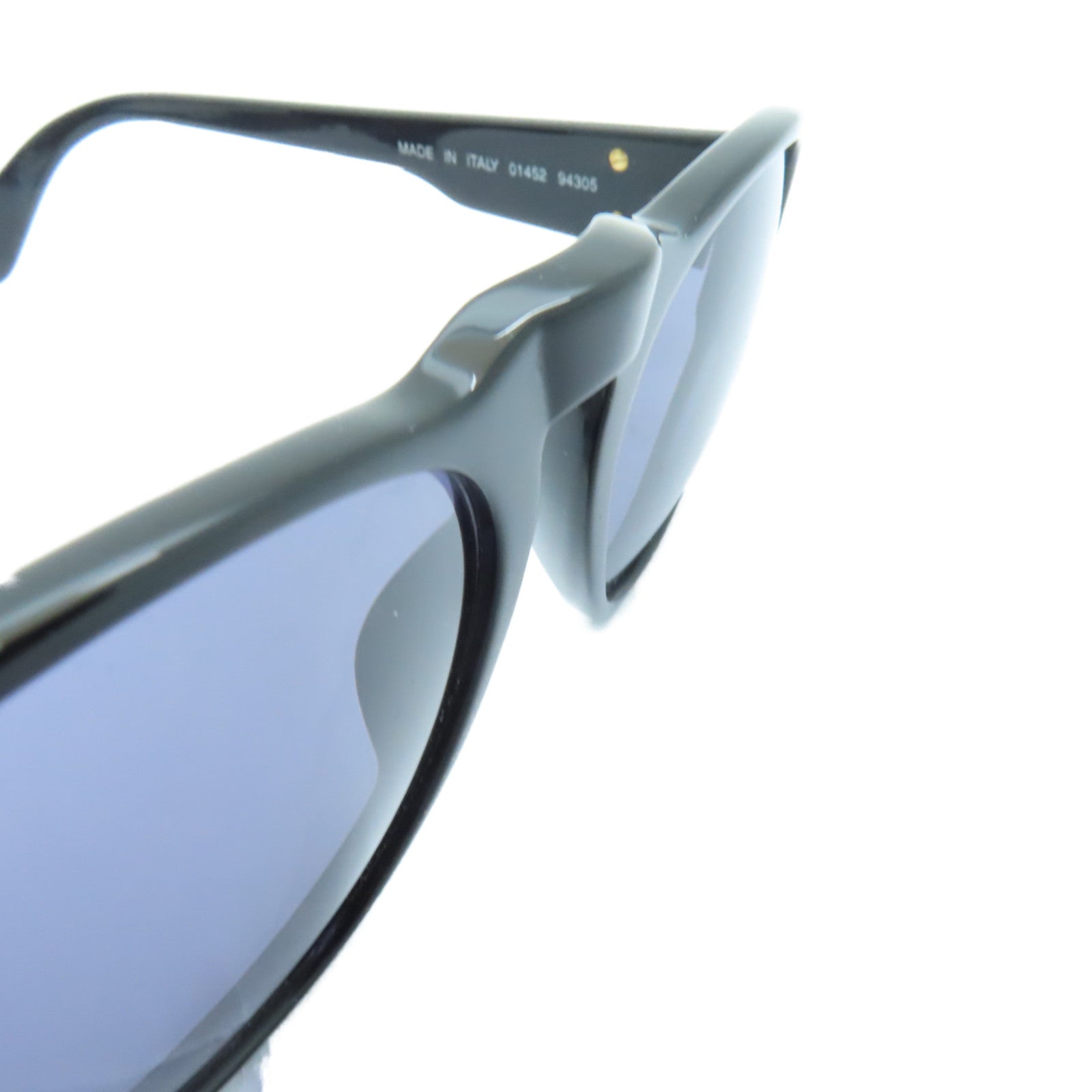 CHANEL PVC Sunglasses金扣太陽眼鏡黑色