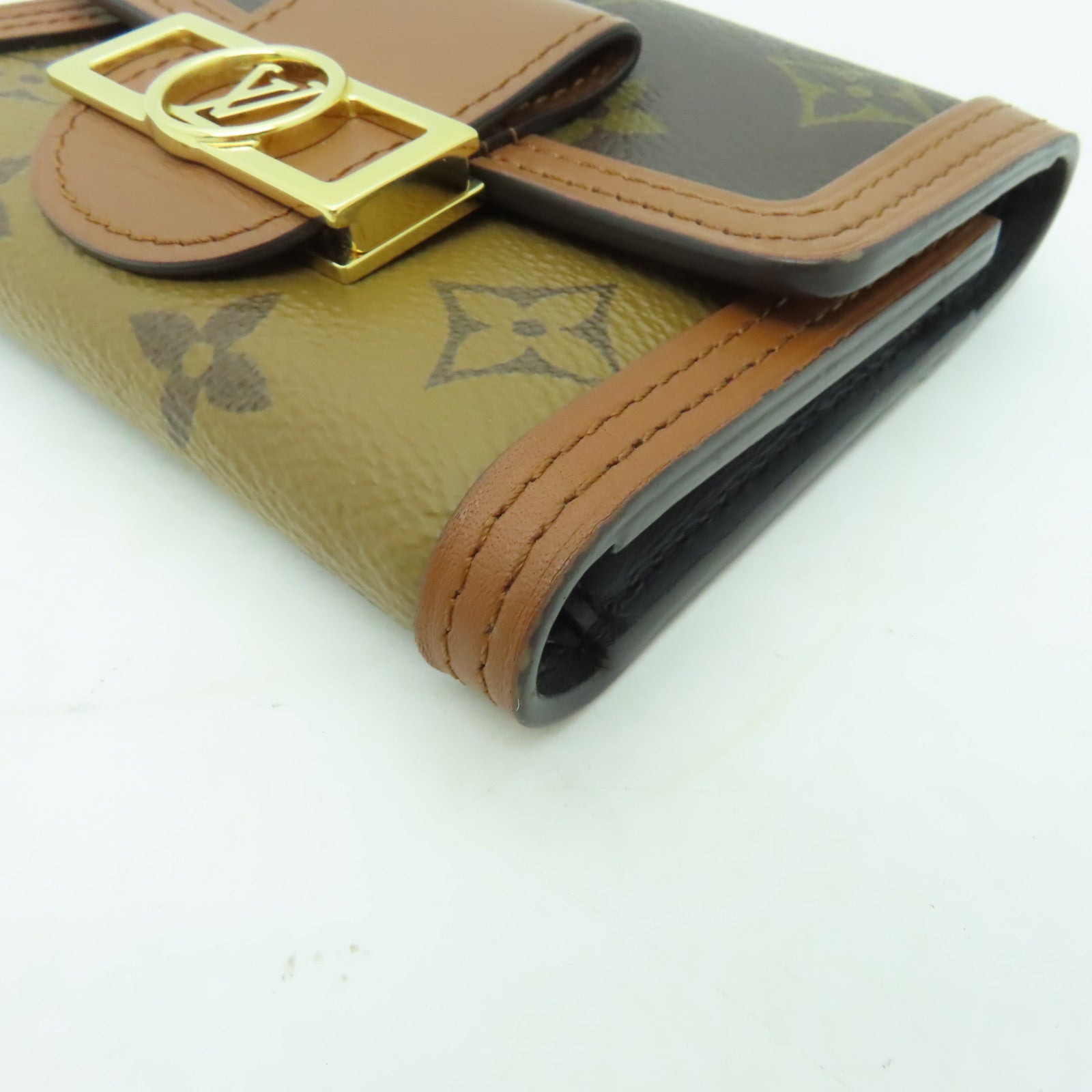 LOUIS VUITTON Monogram Reverse Dauphine Compact Wallet金扣錢包棕色