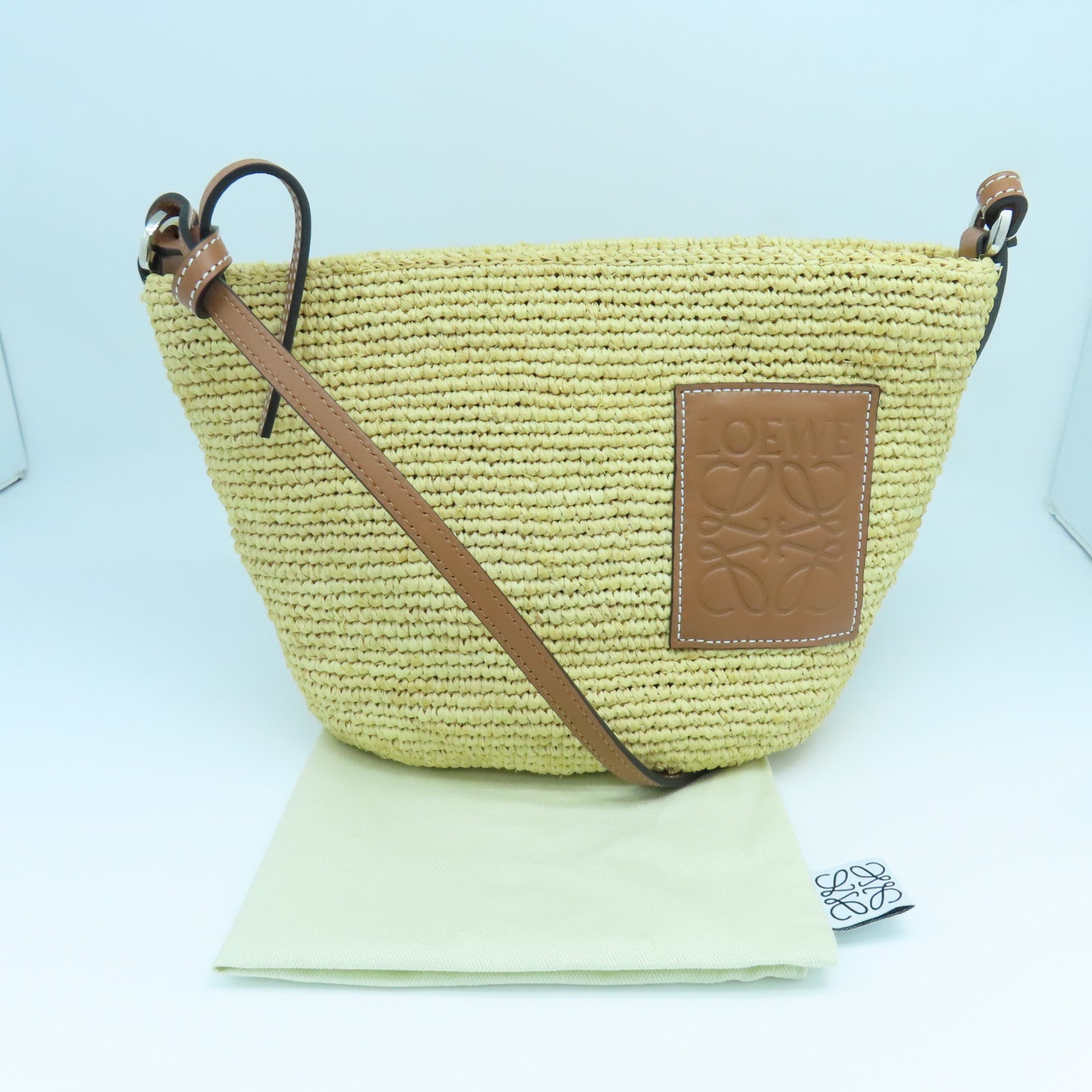 LOEWE 酒椰/皮革Basket Shoulder Bag銀扣肩背袋黃色/啡色