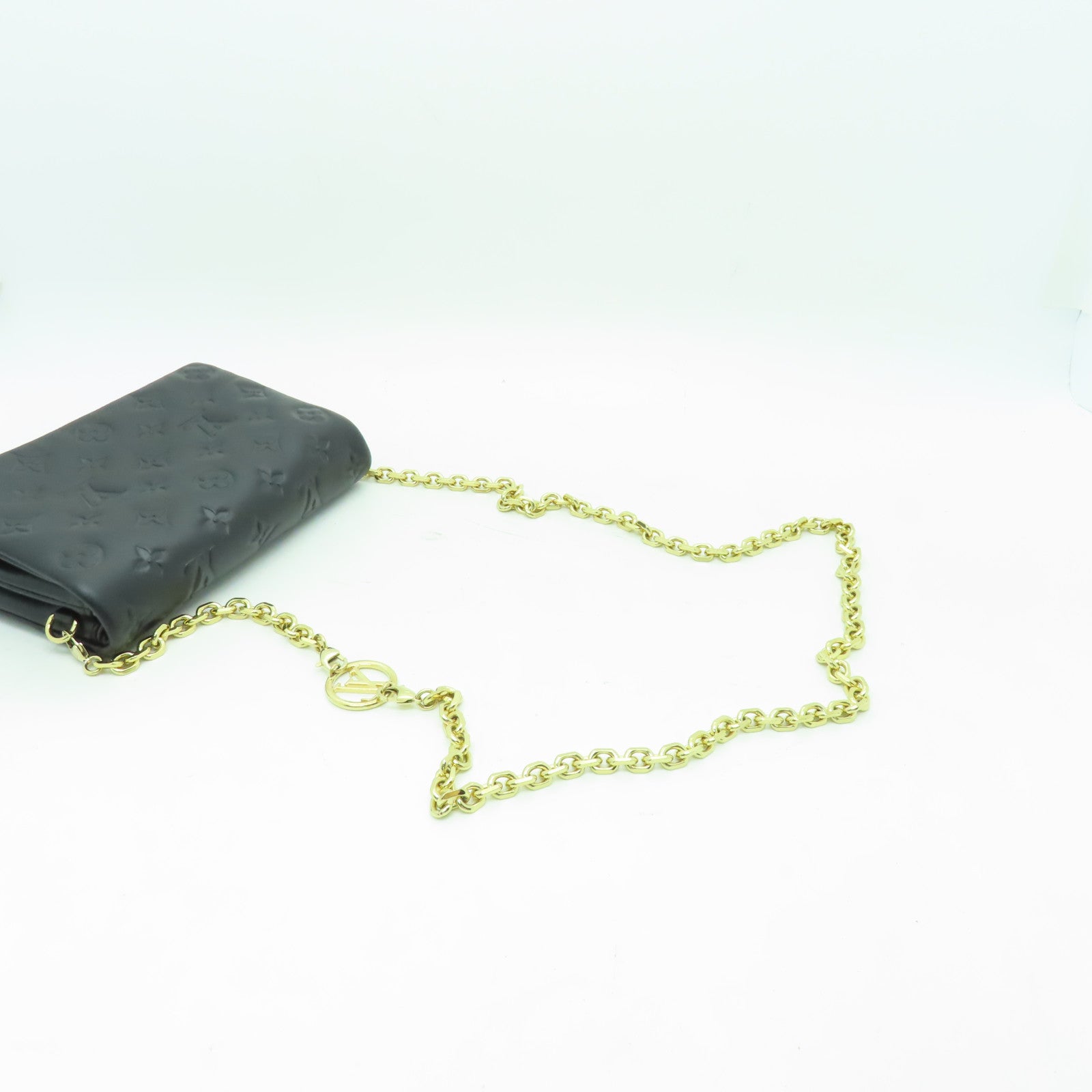 LOUIS VUITTON Monogram Embossed Pochette Coussin金扣肩背袋黑色