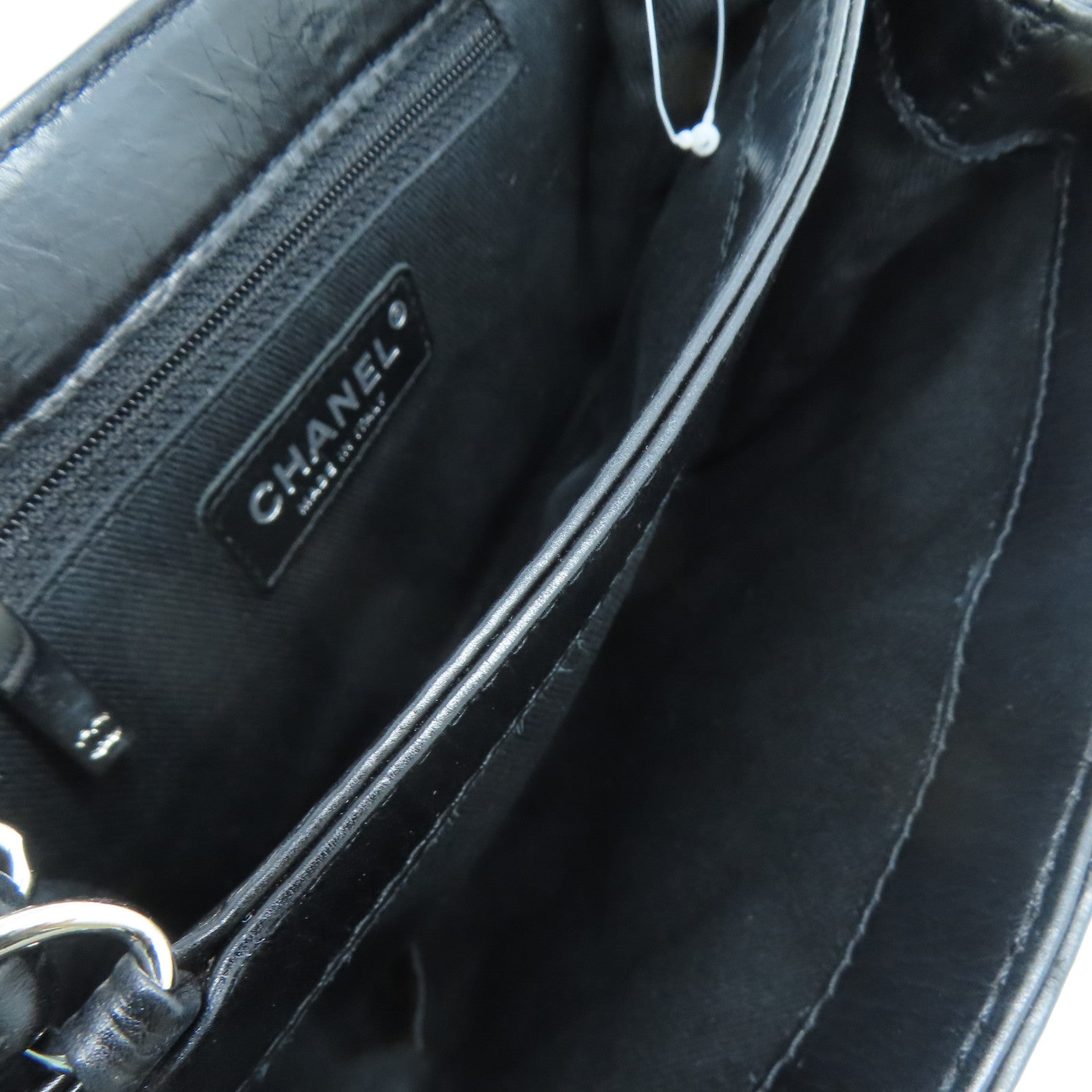 CHANEL 菱格牛皮皮革Chain Shoulder銀扣鏈帶肩背袋黑色
