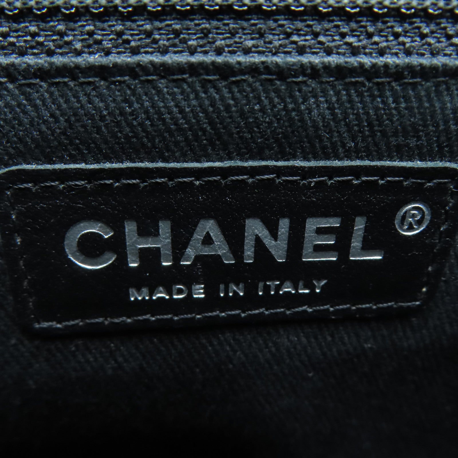 CHANEL 菱格牛皮皮革Chain Shoulder銀扣鏈帶肩背袋黑色