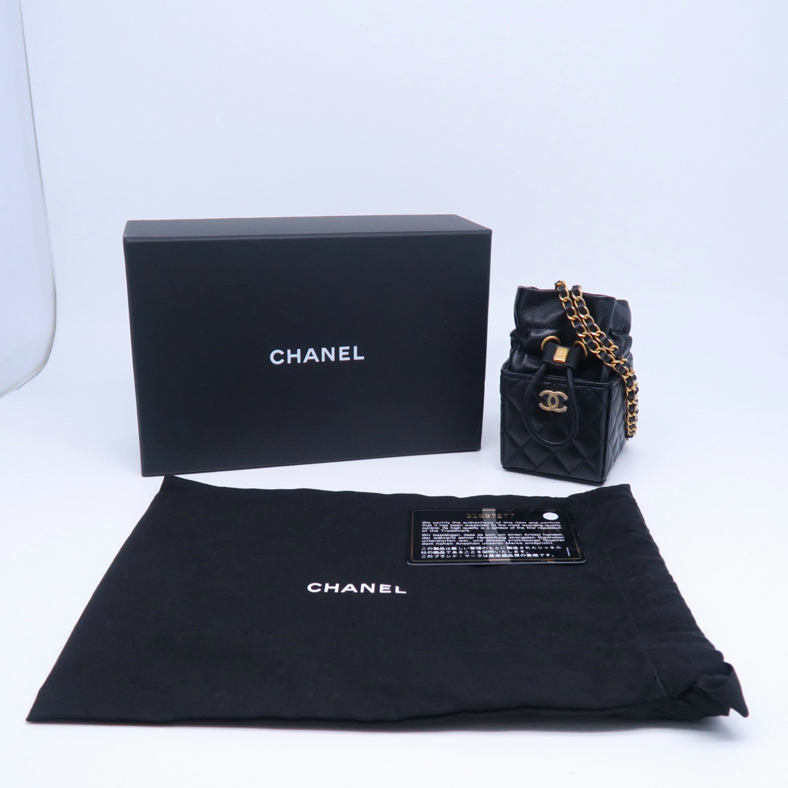 CHANEL 【激減優惠】菱格羊皮皮革Mini Chain Bag金扣鏈帶肩背袋黑色