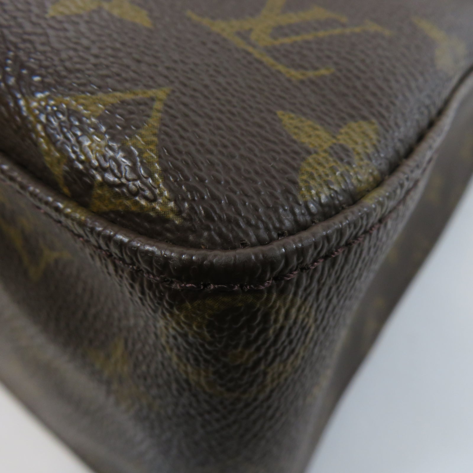 LOUIS VUITTON Monogram Looping GM金扣肩背袋啡色