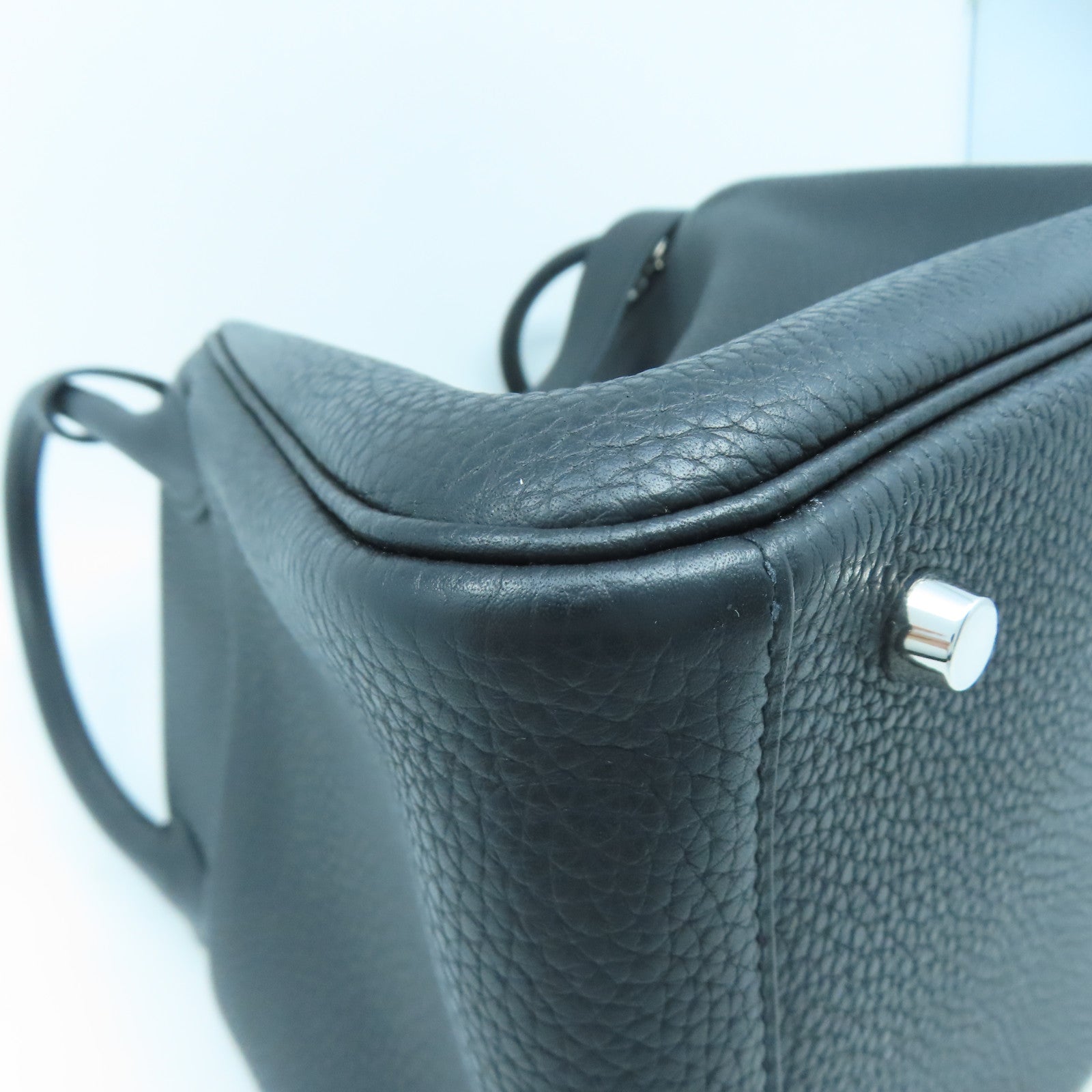 HERMES Clemence皮革Lindy 30銀扣肩背袋經典黑