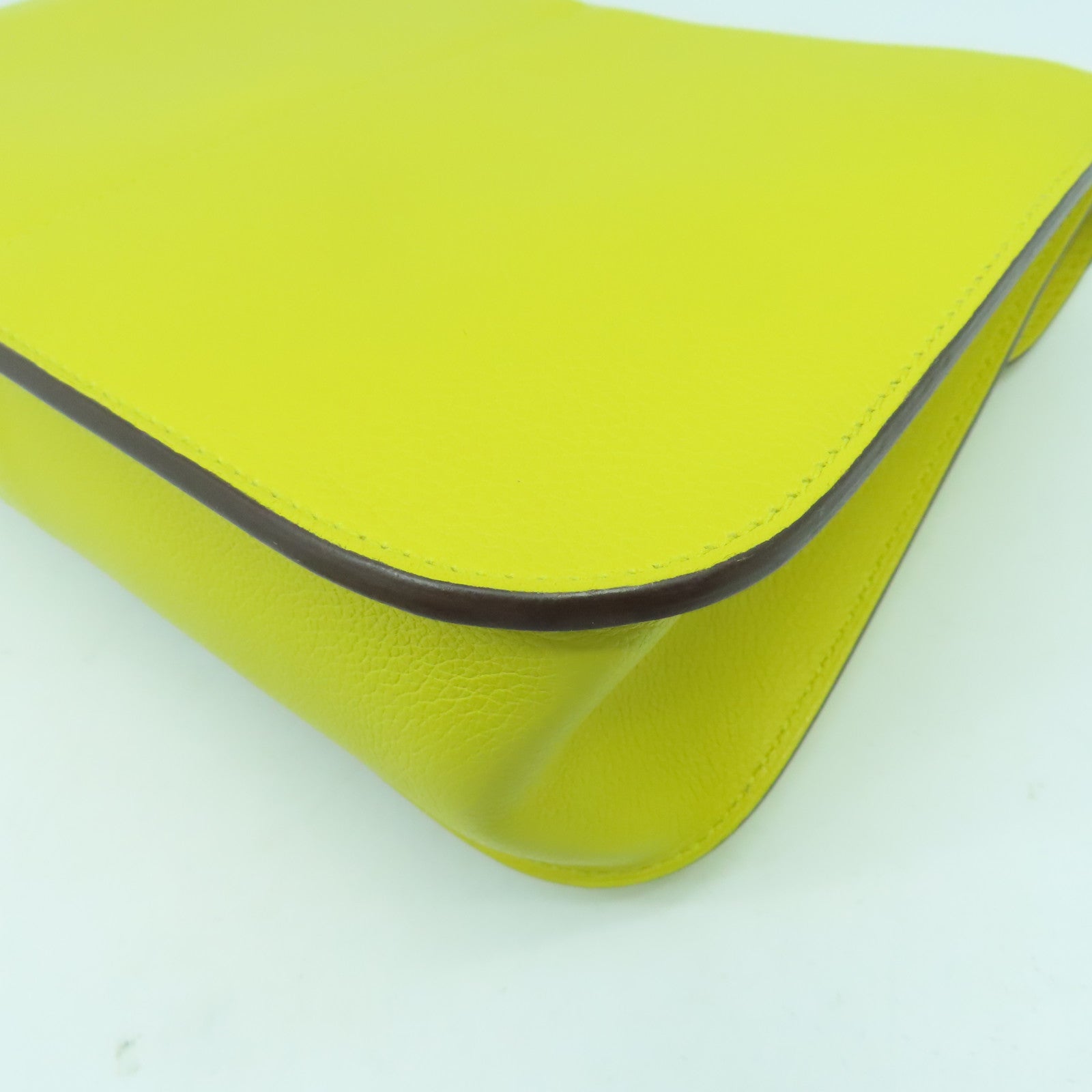 HERMES Evercolor皮革Halzan 25銀扣手挽肩背兩用袋Jaune De Naples那不勒斯黄色