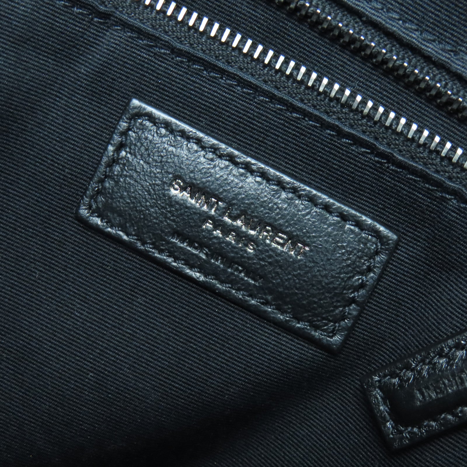 SAINT LAURENT 斜紋牛皮皮革Niki Shopping Medium銀扣鏈帶肩背袋紅色