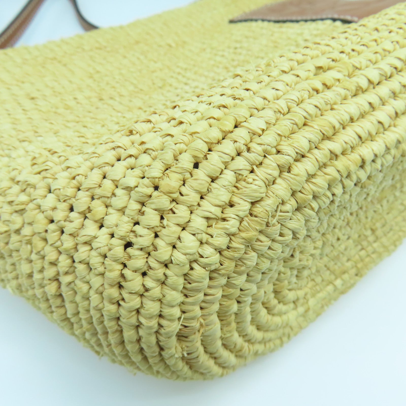 LOEWE 酒椰/皮革Basket Shoulder Bag銀扣肩背袋黃色/啡色