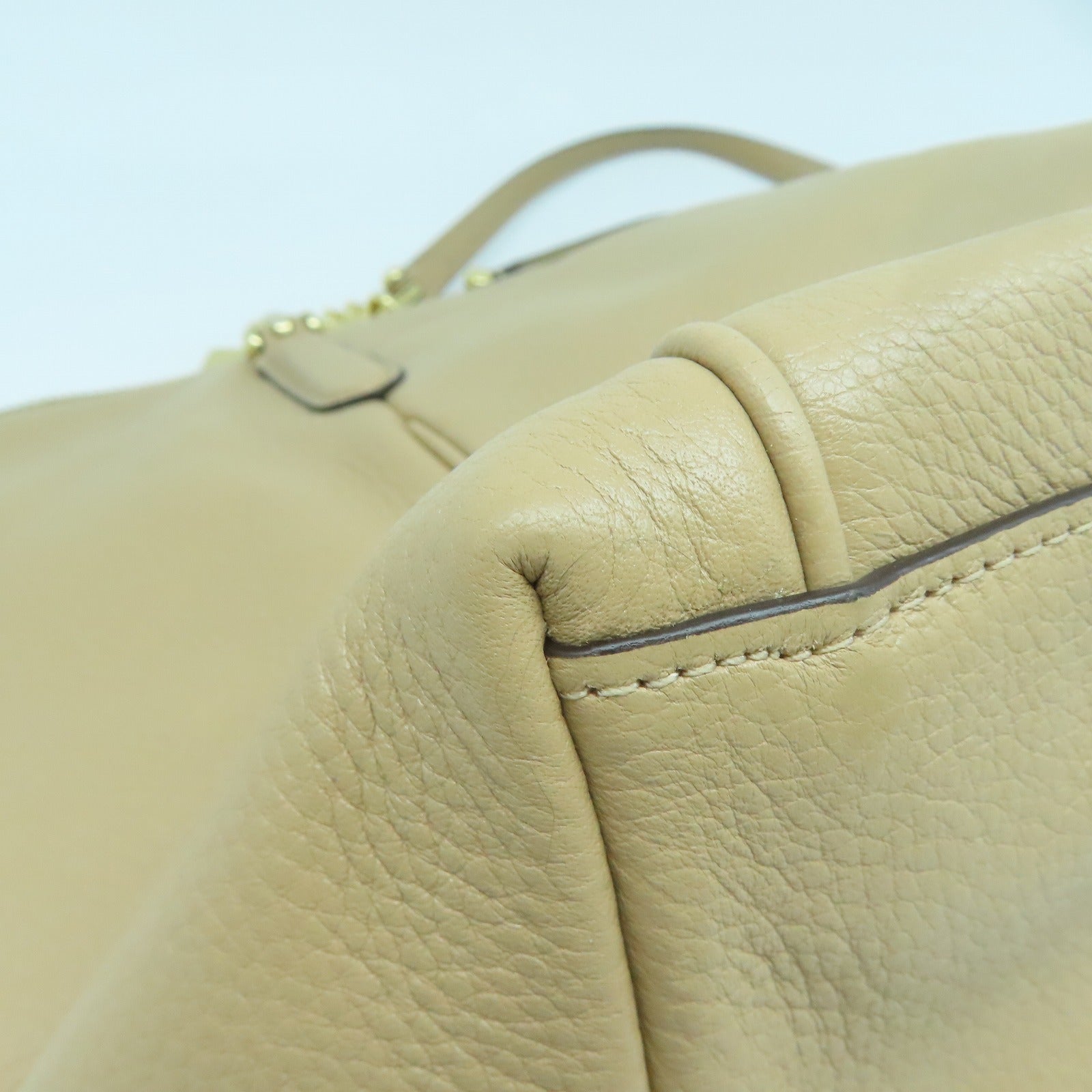 COACH 牛皮皮革Shoulder Bag金扣鏈帶肩背袋杏色