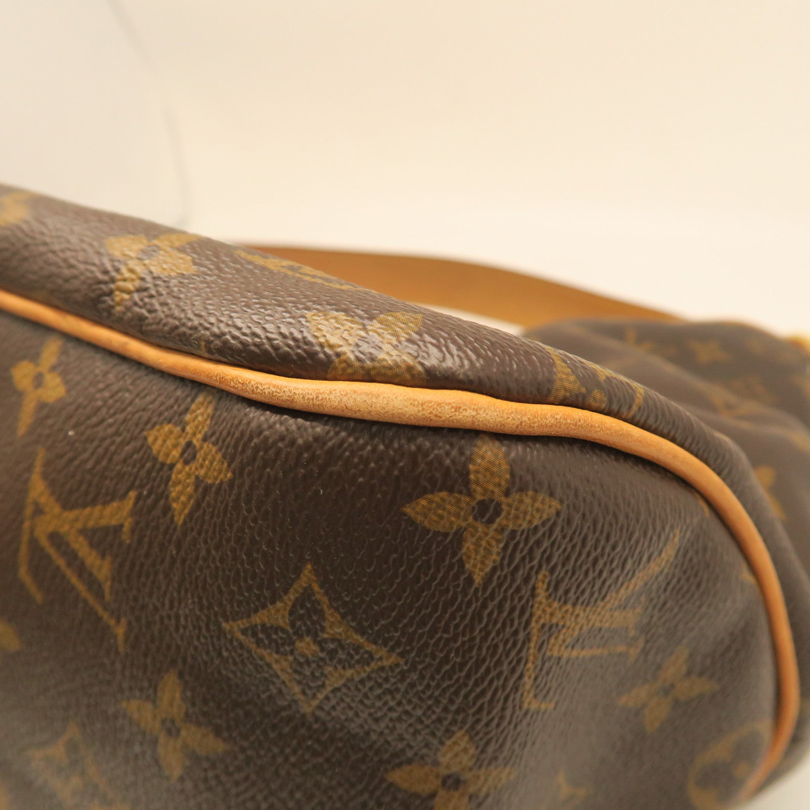 LOUIS VUITTON Monogram Delightful MM Gold Buckle Shoulder Bag Brown