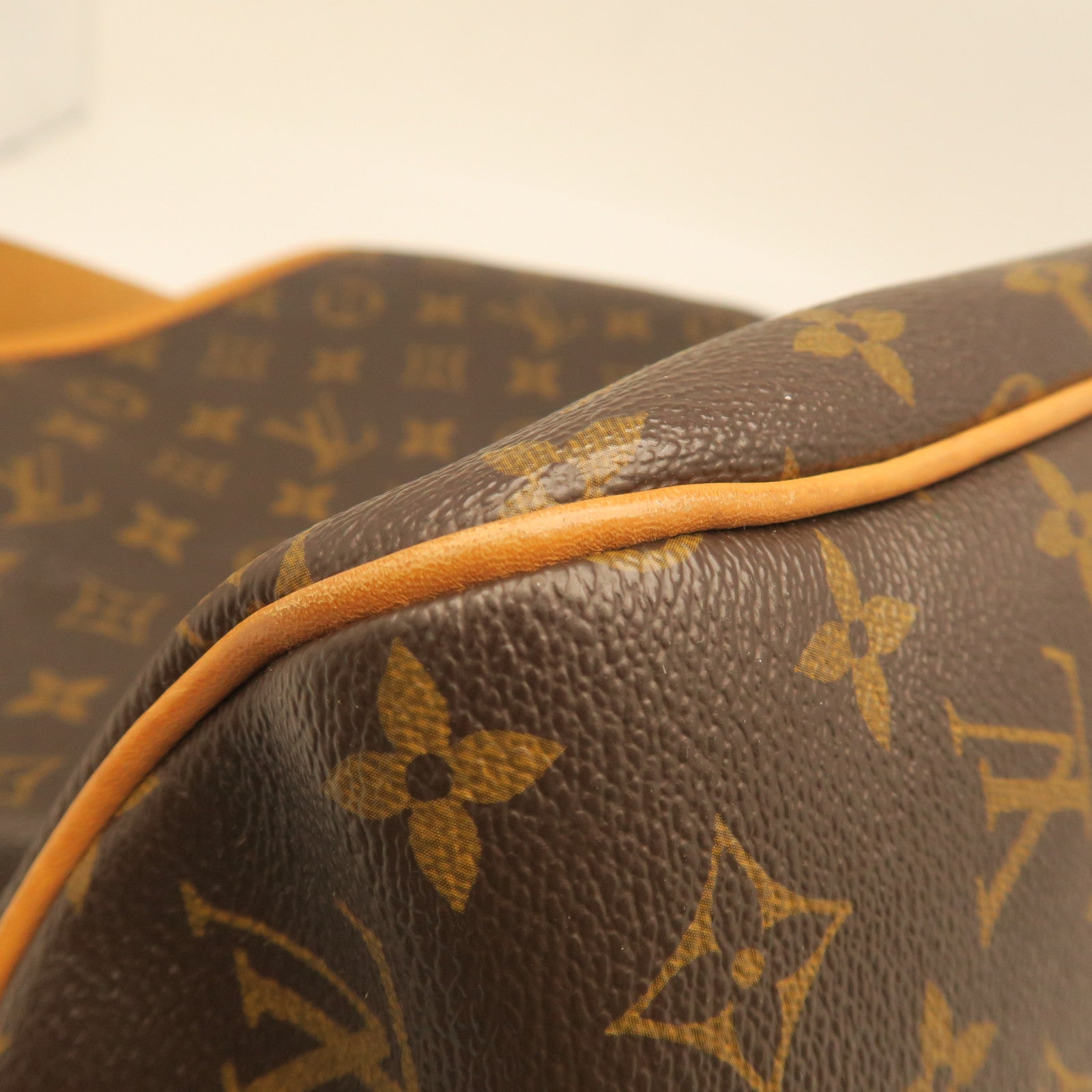 LOUIS VUITTON Monogram Delightful MM Gold Buckle Shoulder Bag Brown