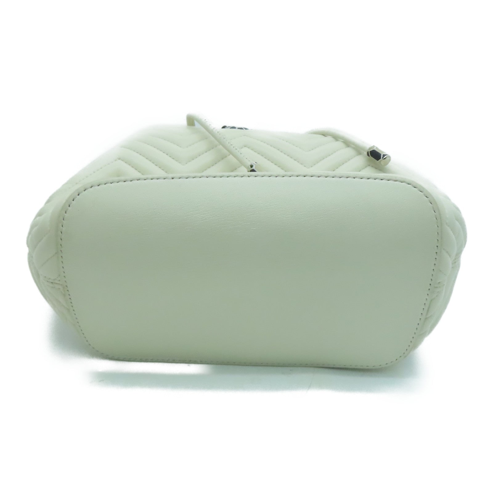 BVLGARI [sharp discount] twill cowhide leather Backpack silver buckle backpack white