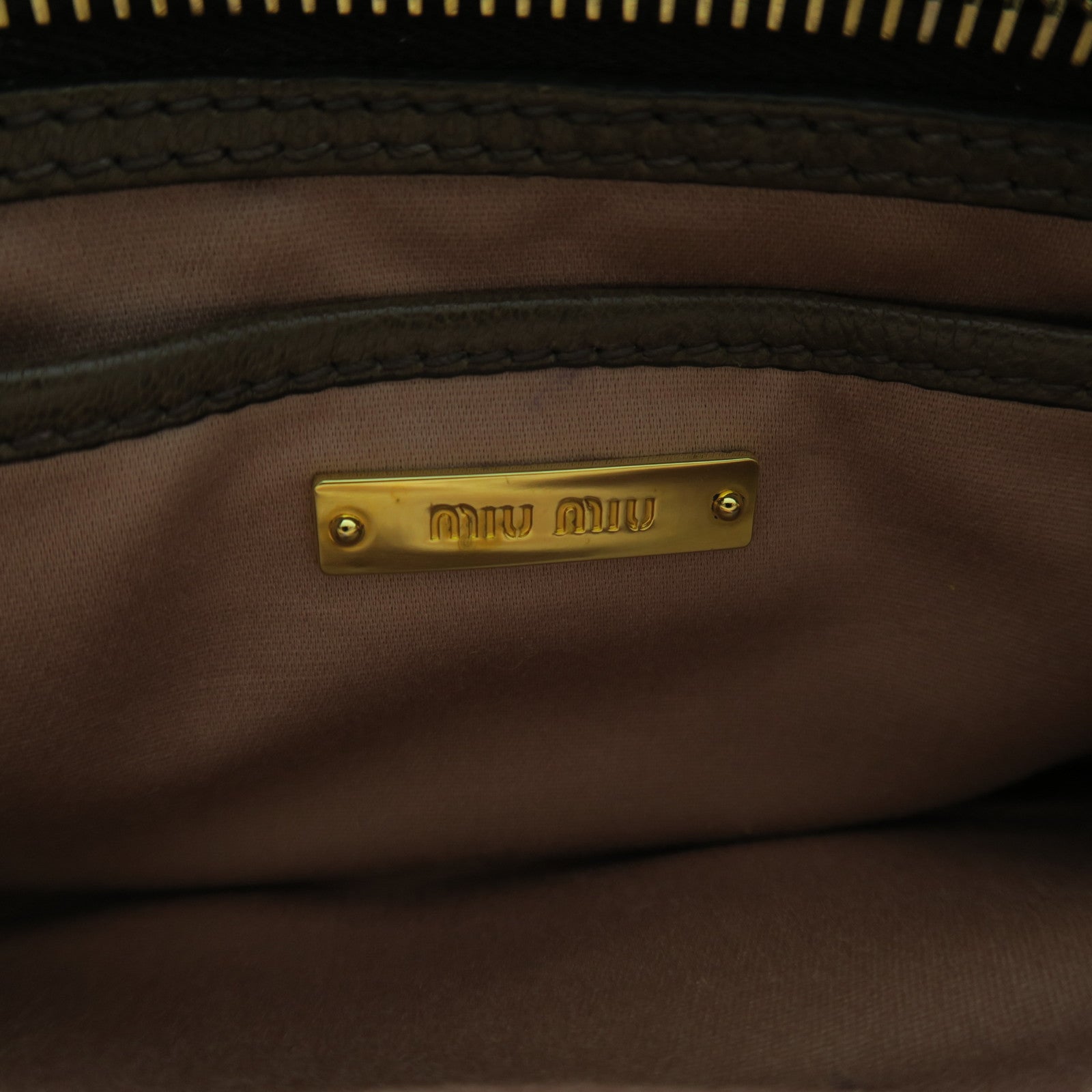 Miu Miu 牛皮皮革Shoulder Bag金扣肩背袋啡色/淺褐色