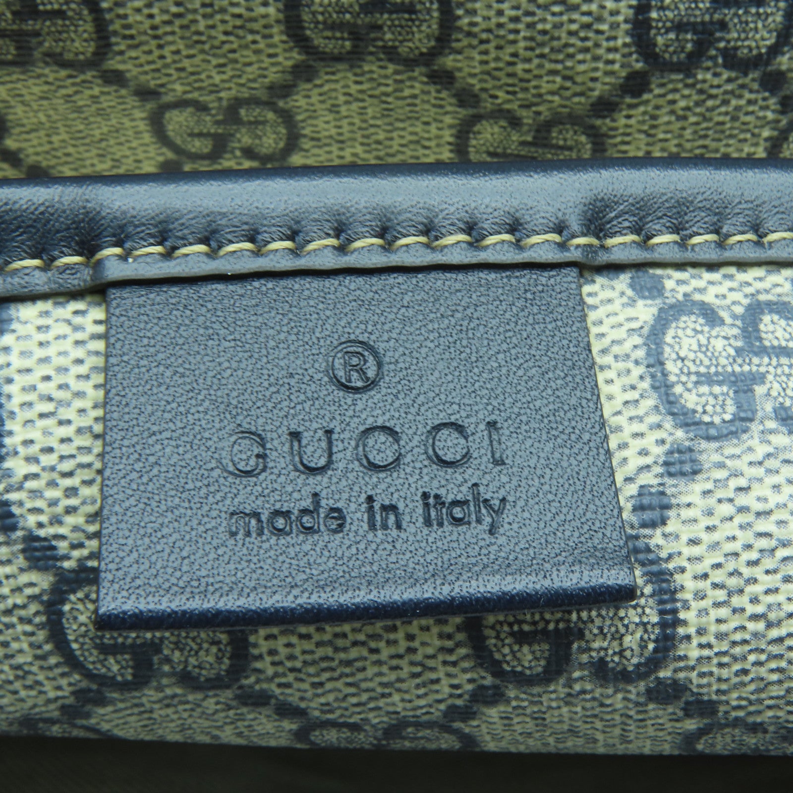 GUCCI coated canvas Shoulder Bag silver buckle shoulder bag brown