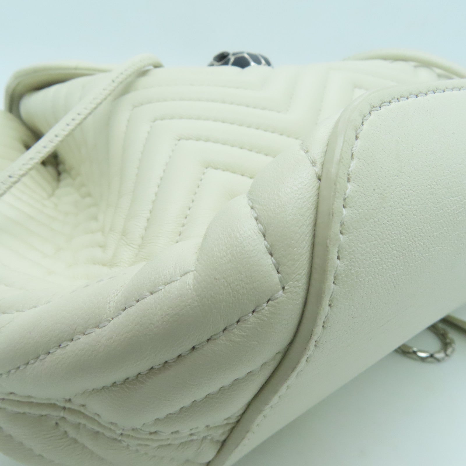 BVLGARI [sharp discount] twill cowhide leather Backpack silver buckle backpack white