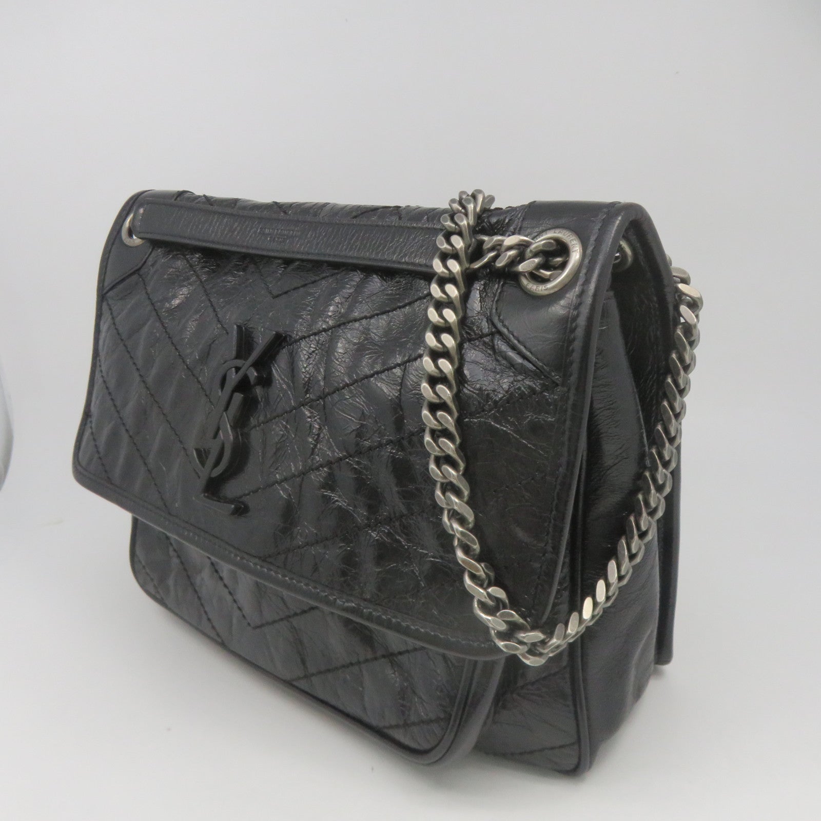YVES SAINT LAURENT 牛皮皮革Niki Shoulder Bag銀扣鏈帶肩背袋黑色
