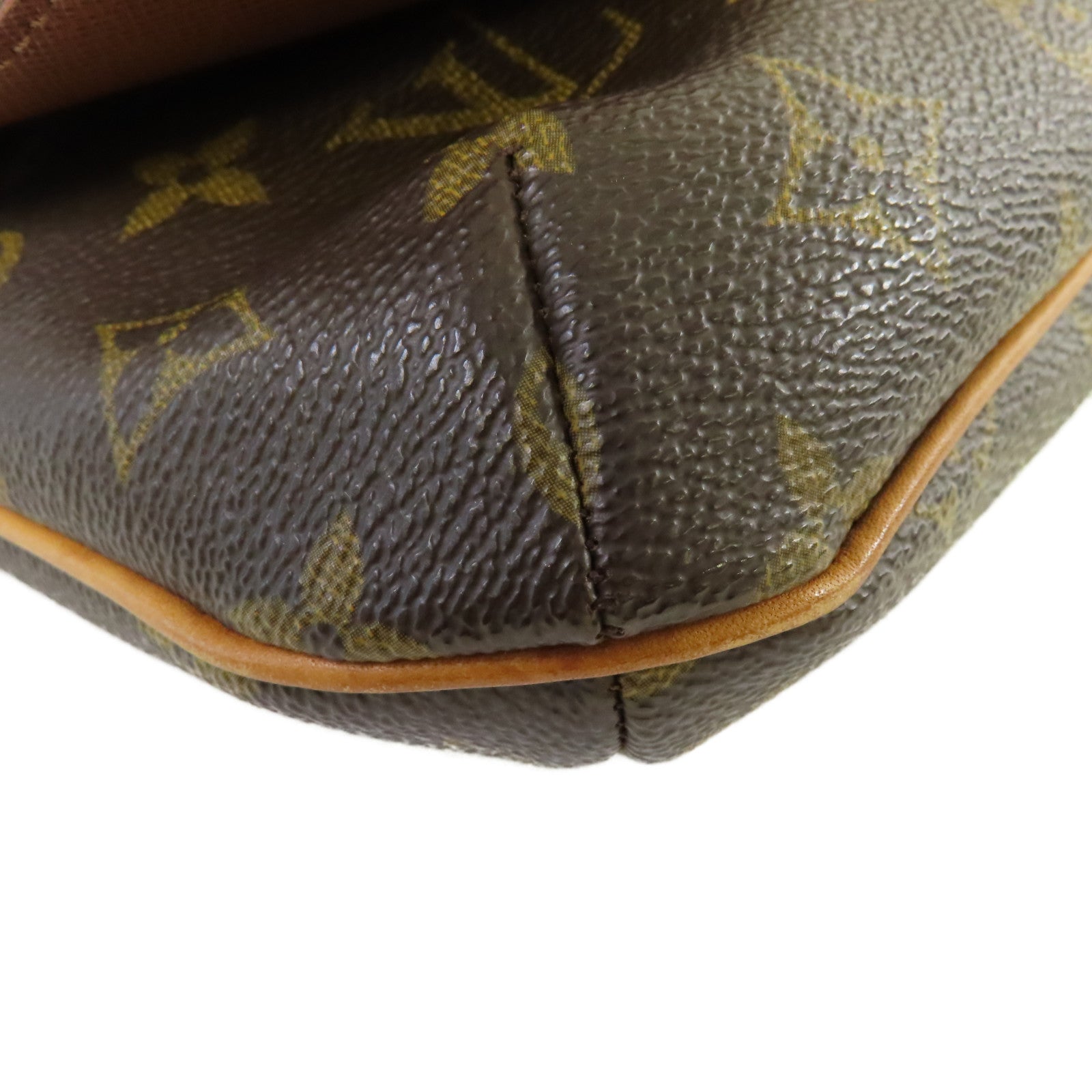 LOUIS VUITTON Monogram Musette Tango Shoulder Bag金扣肩背袋啡色