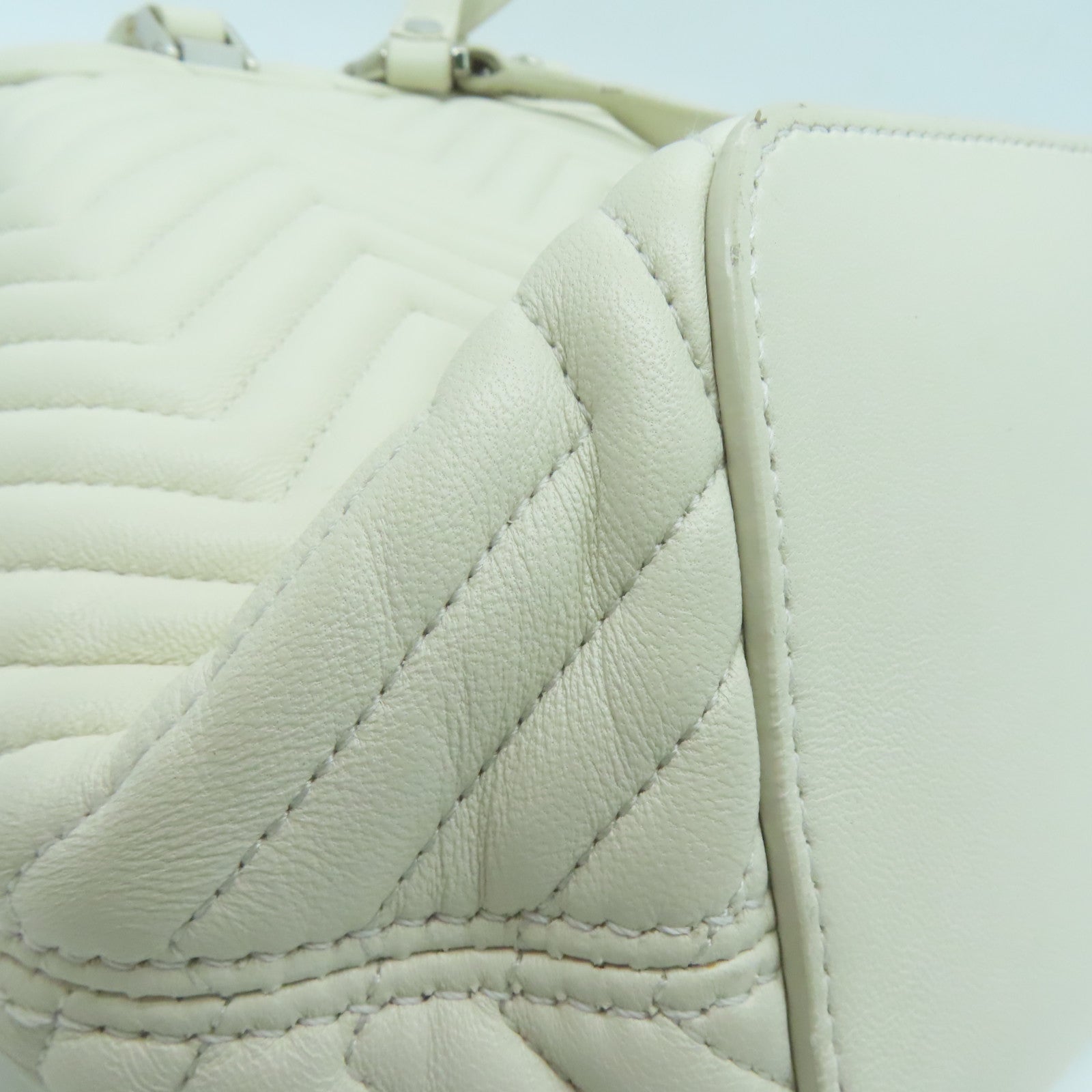 BVLGARI [sharp discount] twill cowhide leather Backpack silver buckle backpack white